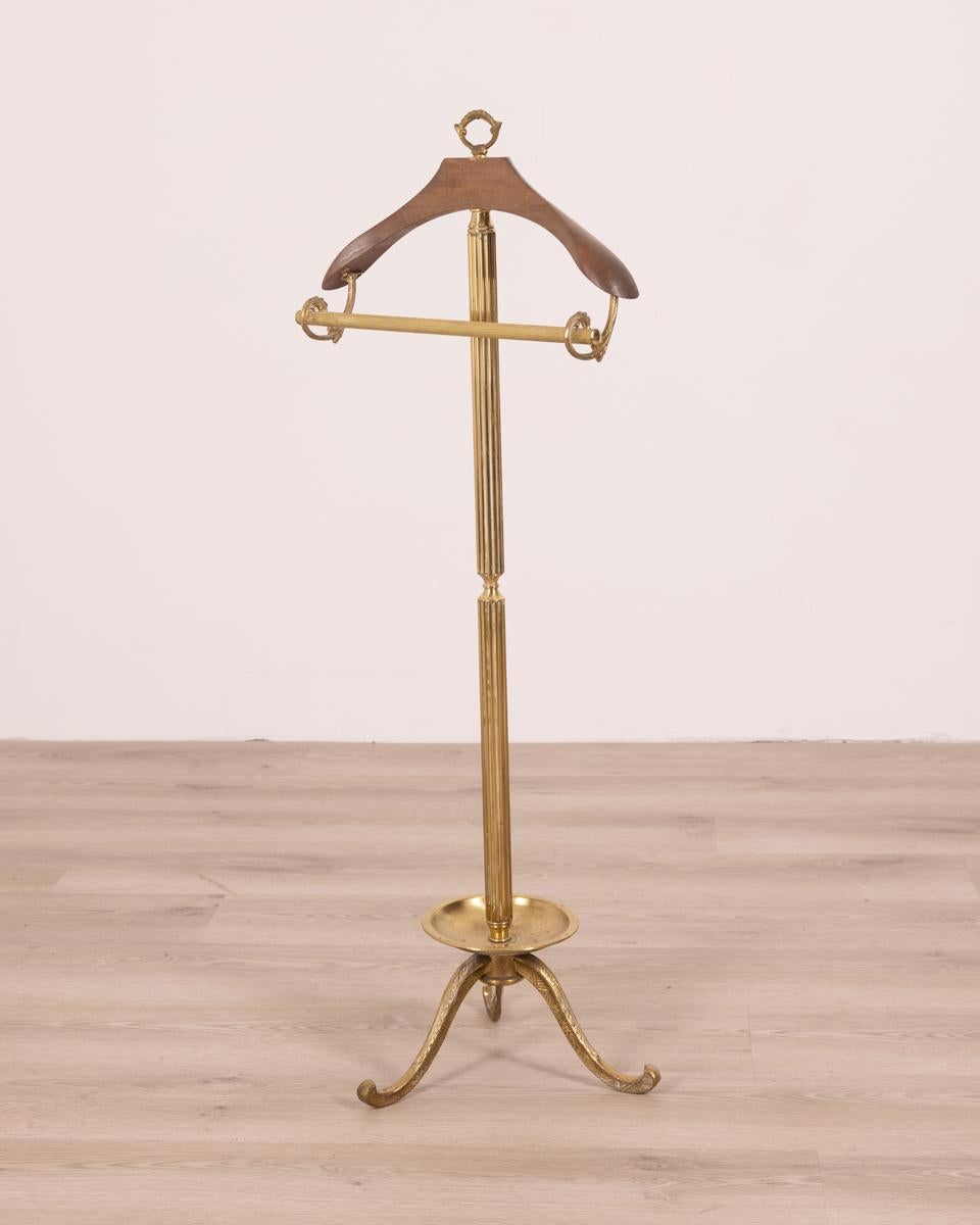 Vintage valet stand 60's golden brass and wood Italian design  5