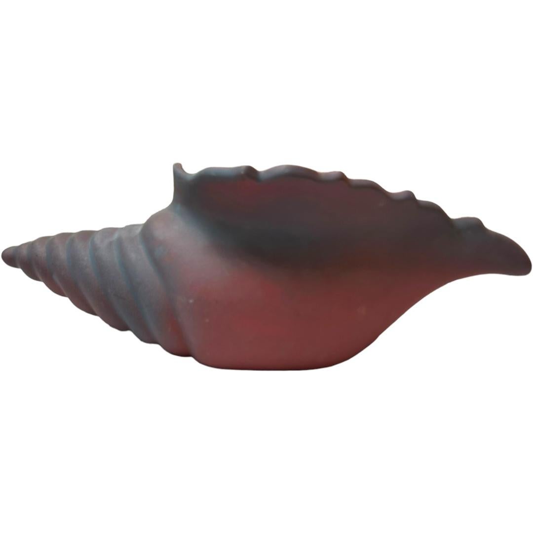 20th Century Vintage Van Briggle Dark Mauve Pottery Conch Sea Shell ~ Colorado Springs For Sale
