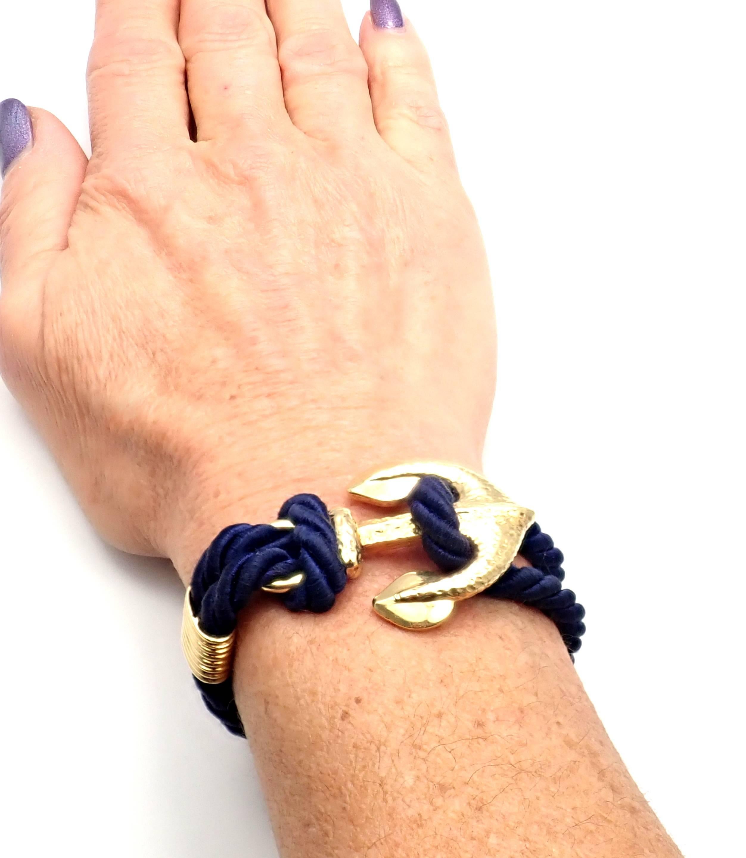 Vintage Van Cleef & Arpels Anchor Navy Silk Yellow Gold Bracelet 7