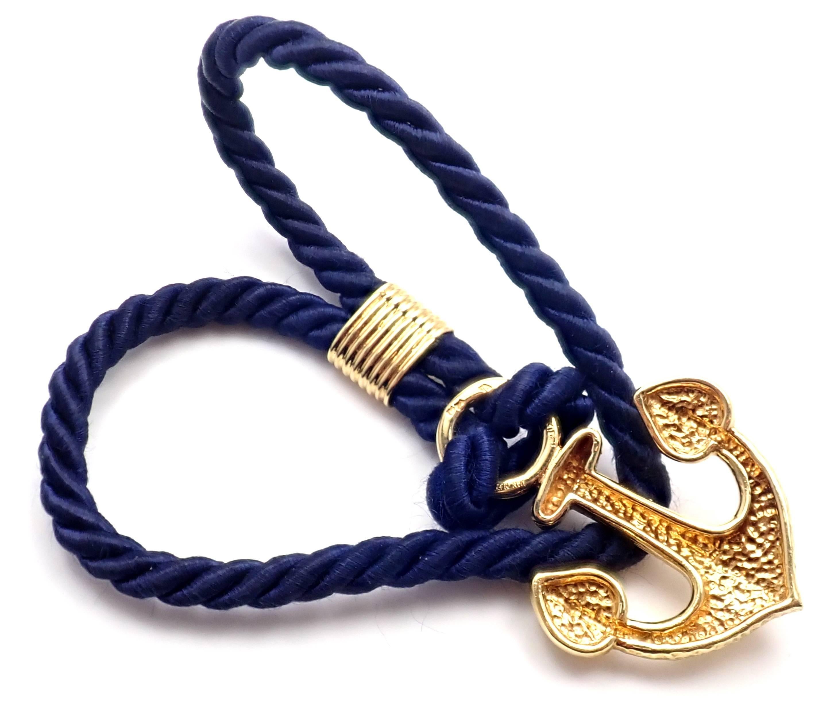 Vintage Van Cleef & Arpels Anchor Navy Silk Yellow Gold Bracelet In New Condition In Holland, PA