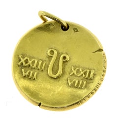 Vintage Van Cleef & Arpels Yellow Gold Leo Zodiac Single Pendant