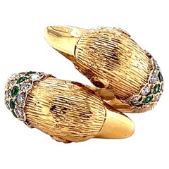 Vintage Van Cleef & Arpels Diamond Emerald Ruby 18 Karat Gold Twin Duck Ring