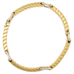 Vintage Van Cleef 
Arpels 18 Karat Yellow Gold Bracelet Circa 1960