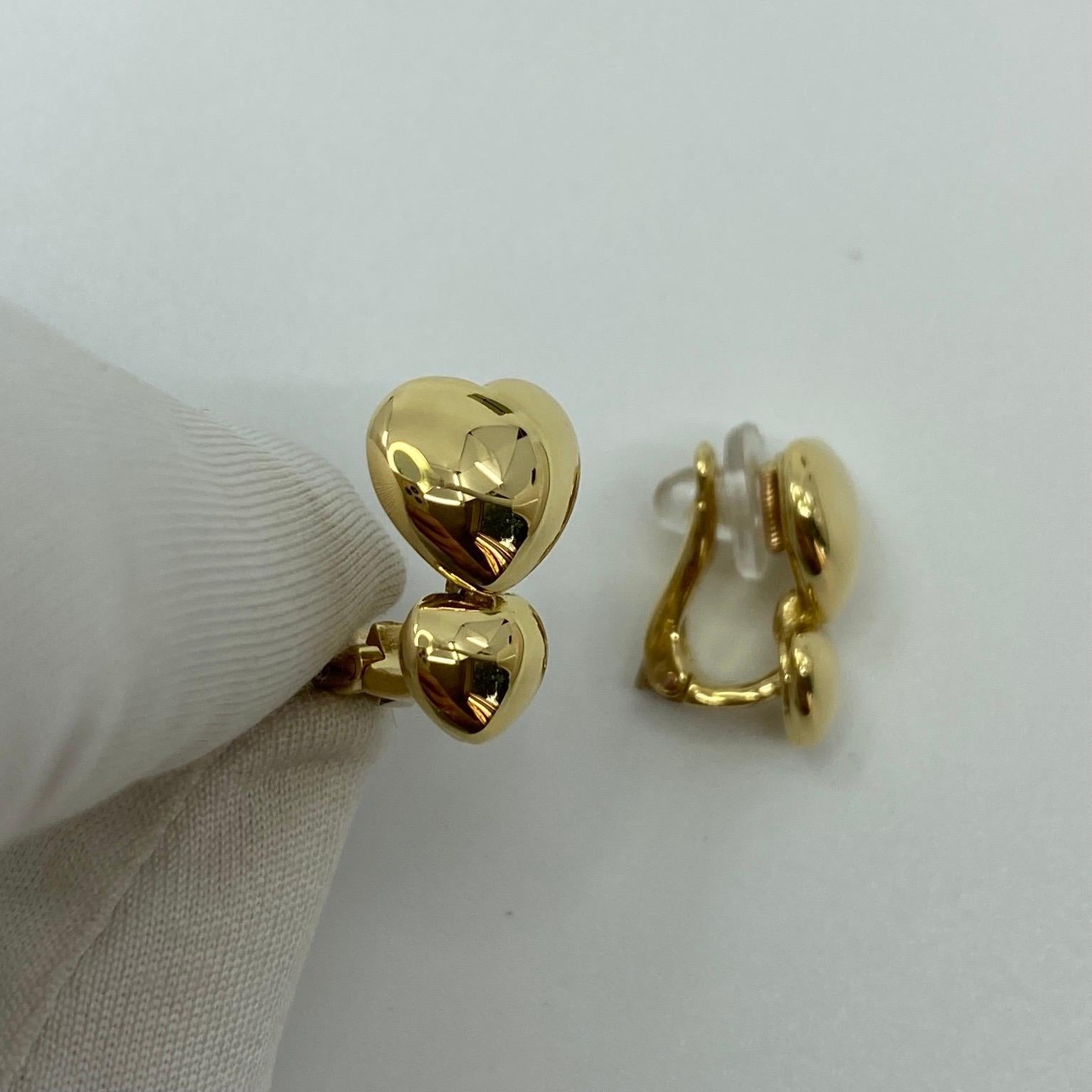 Vintage Van Cleef & Arpels 18 Karat Yellow Gold Double Heart Earrings Clip on 2