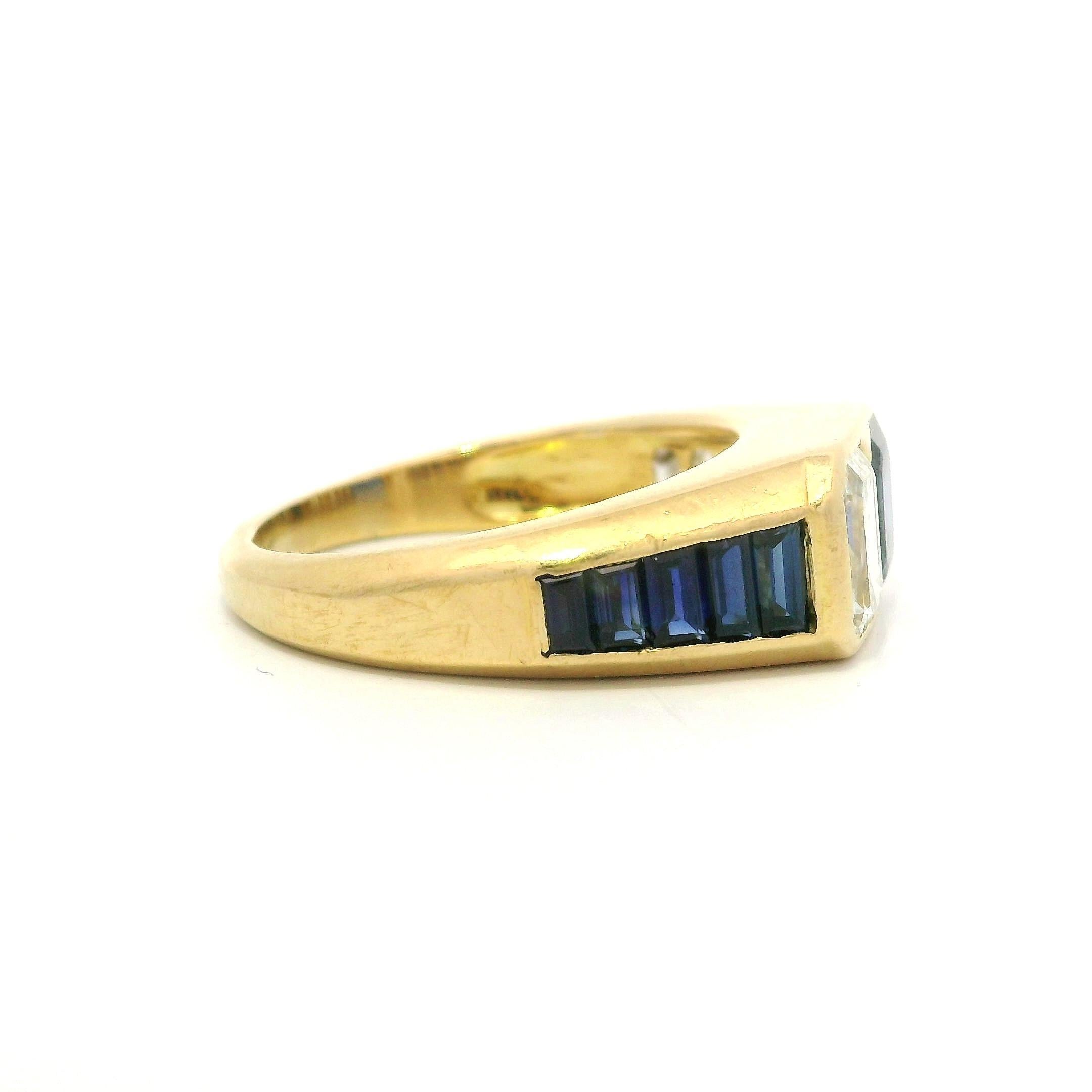 Van Cleef & Arpels 18k Gold 3.4 Karat Saphir-Diamant-Smaragdschliff-Ring im Angebot 12
