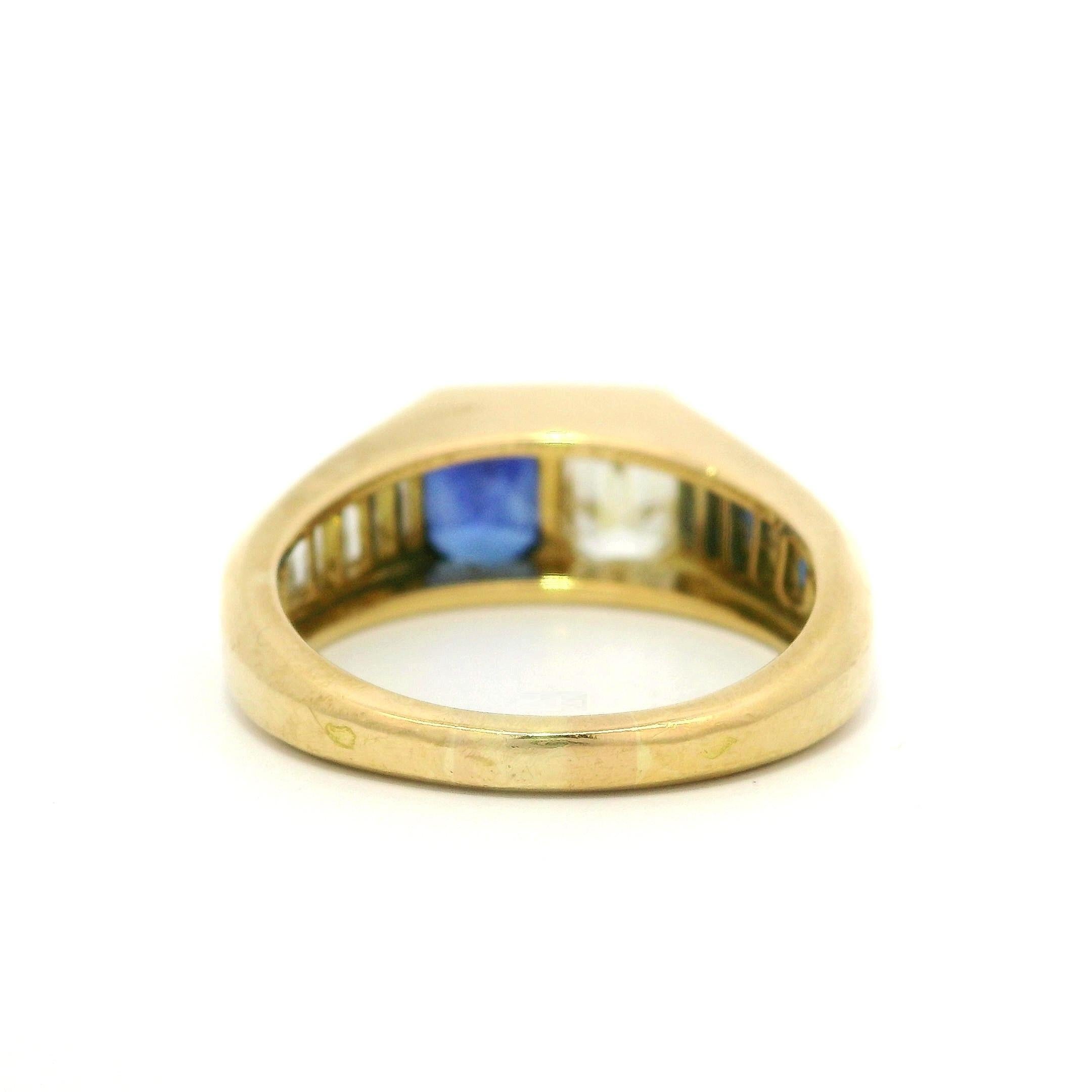 Van Cleef & Arpels 18k Gold 3.4 Karat Saphir-Diamant-Smaragdschliff-Ring im Angebot 13