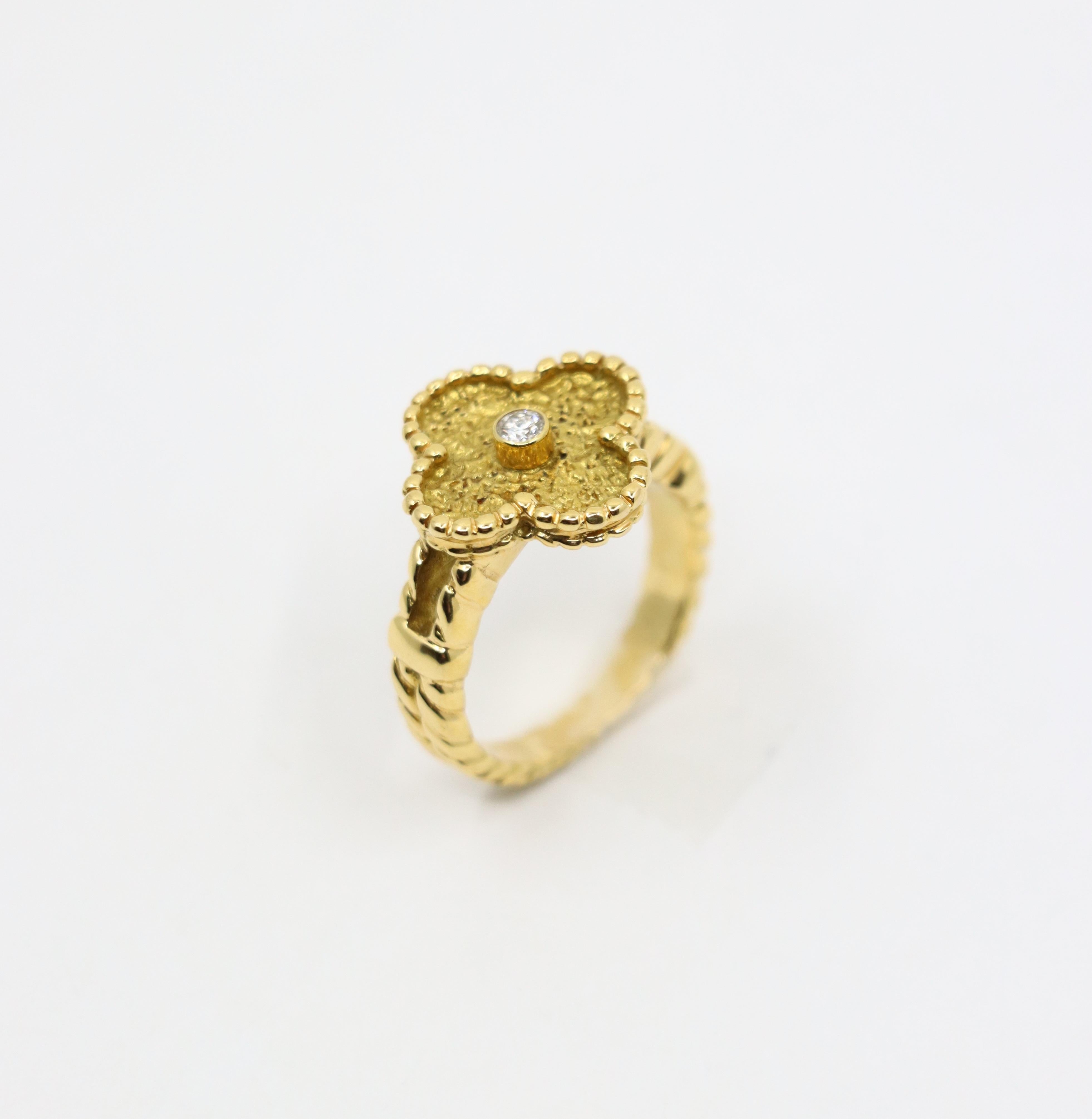 Brilliant Cut Vintage Van Cleef & Arpels 18K Gold Diamond Alhambra Ring