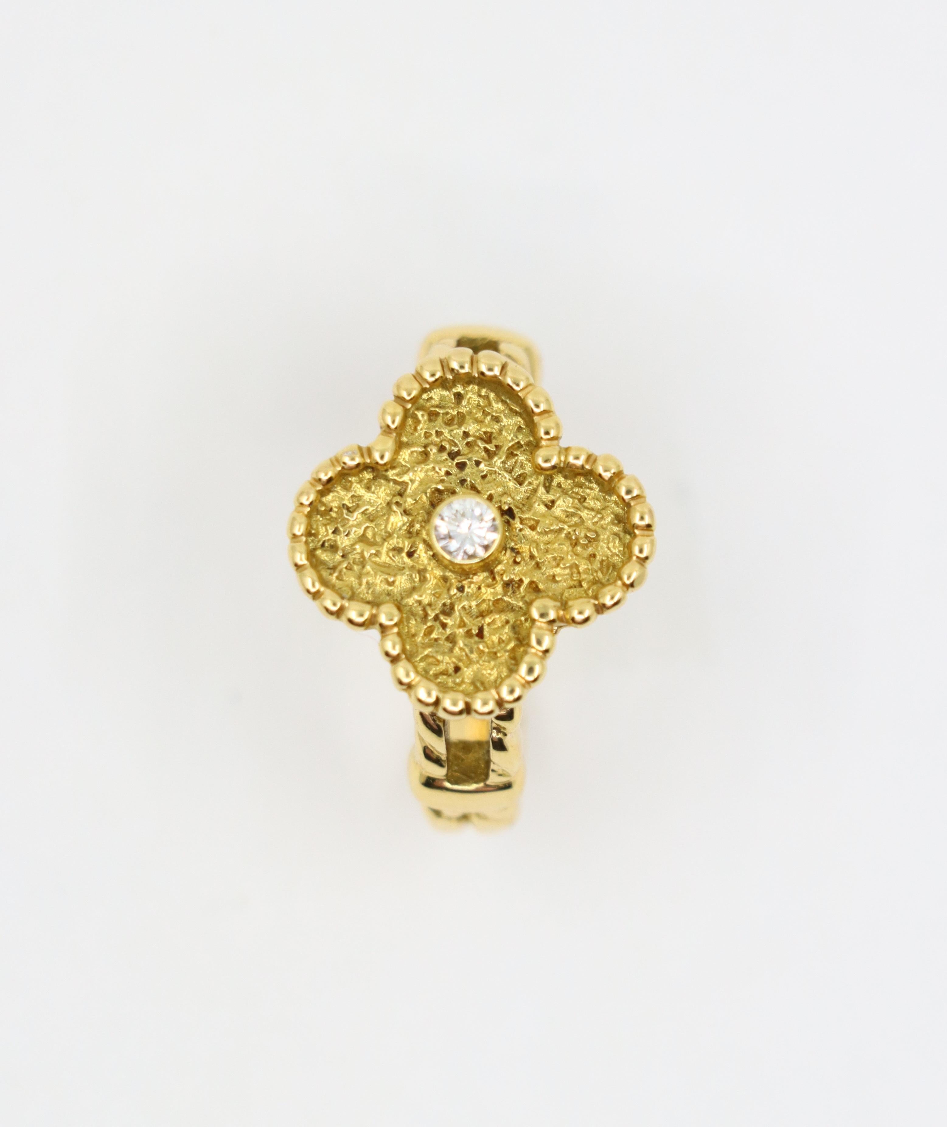 Vintage Van Cleef & Arpels 18K Gold Diamond Alhambra Ring In Good Condition In Flushing, NY