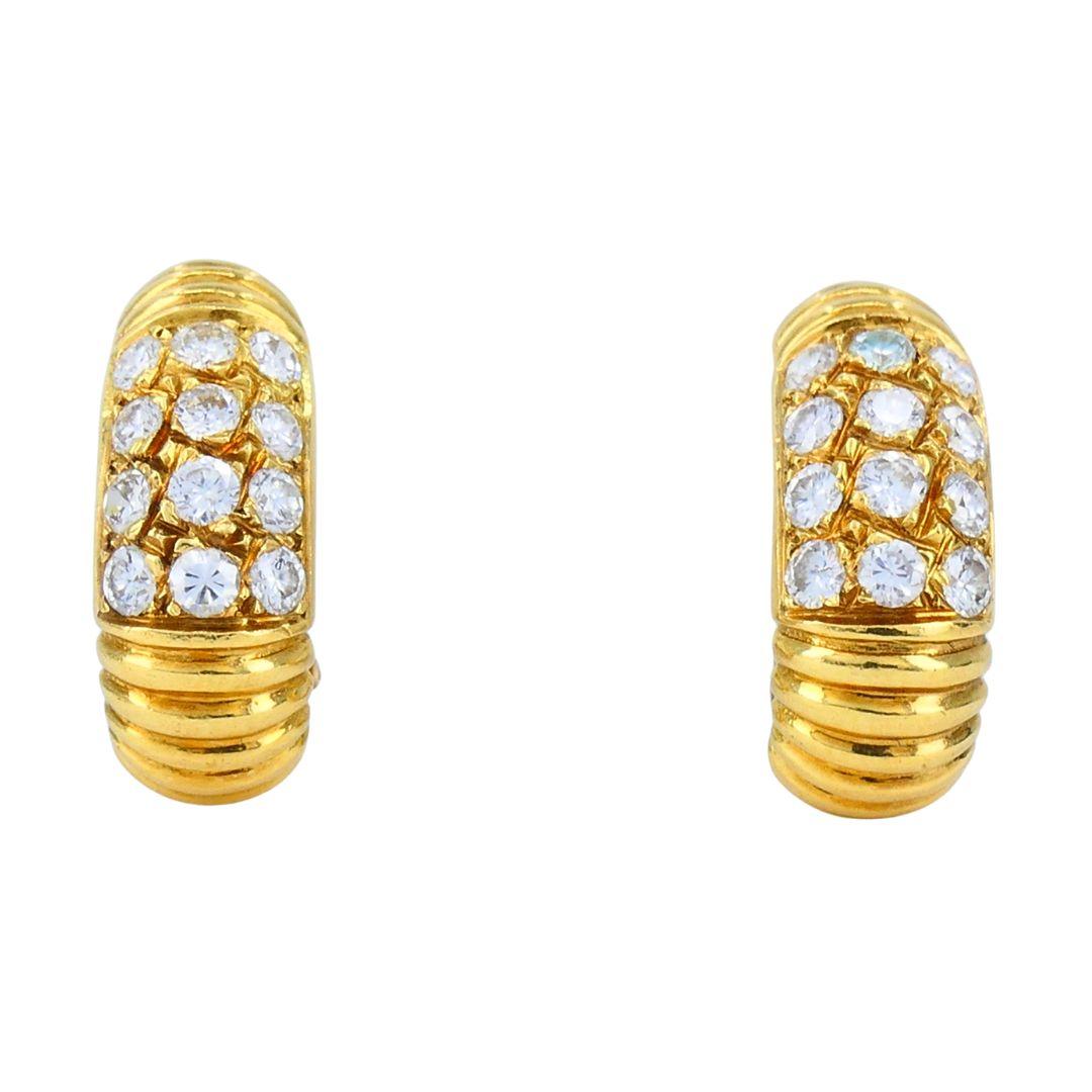 Vintage Van Cleef & Arpels 18k Gold Diamant Huggie Ohrringe (Brillantschliff) im Angebot