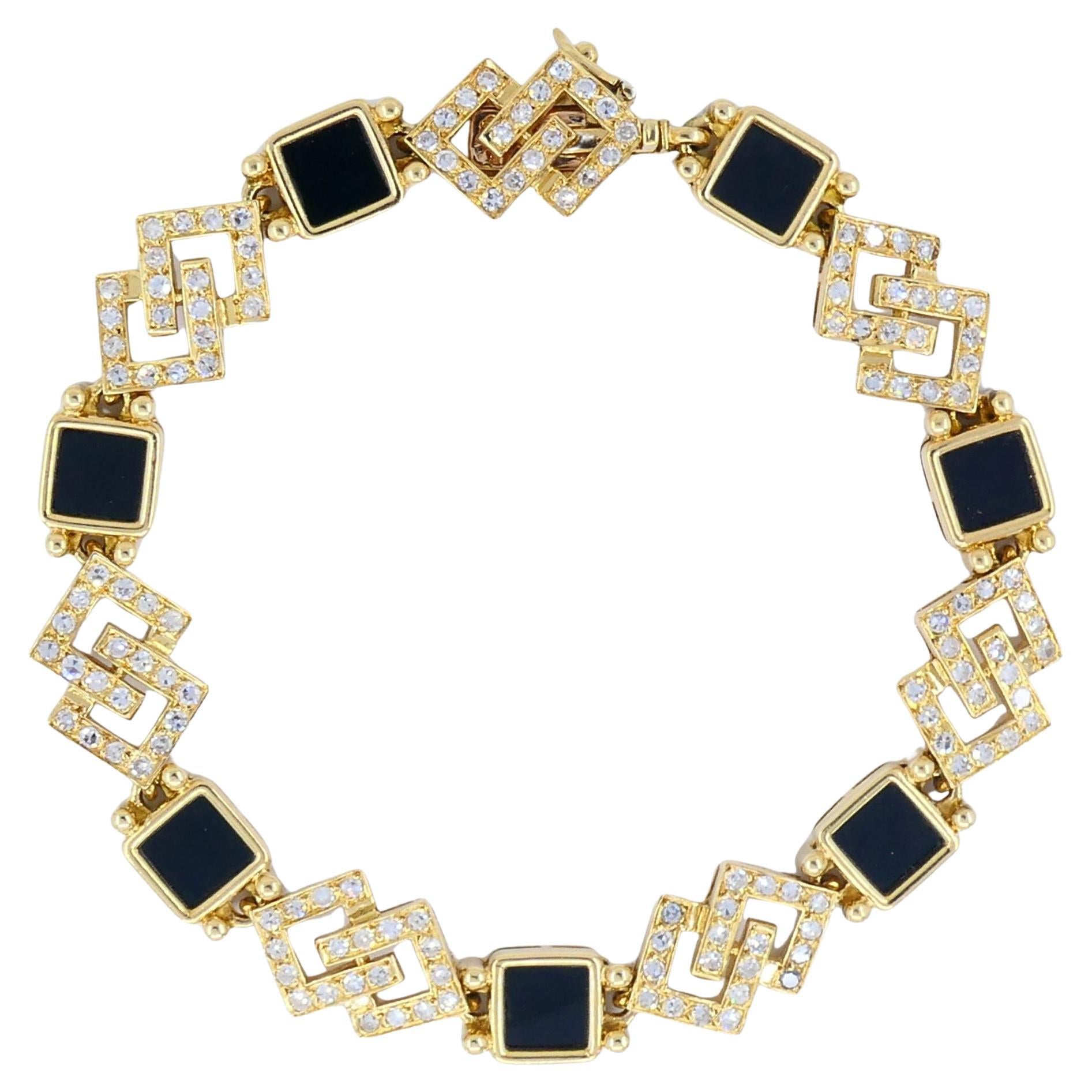 Vintage Van Cleef
Arpels 18k Gold Diamond Onyx Bracelet