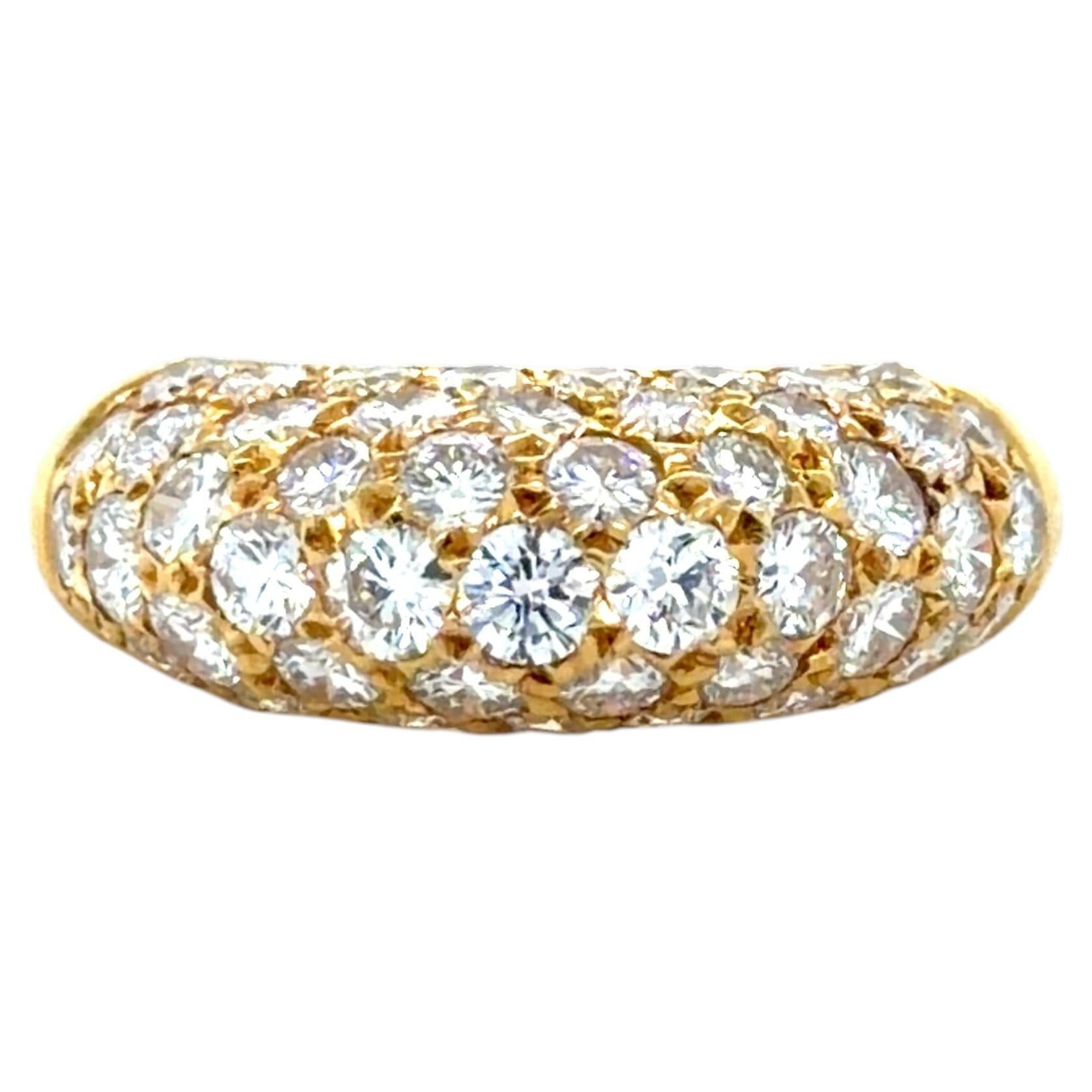 Vintage Van Cleef & Arpels, 18K Yellow Gold and Diamond Bombé Ring