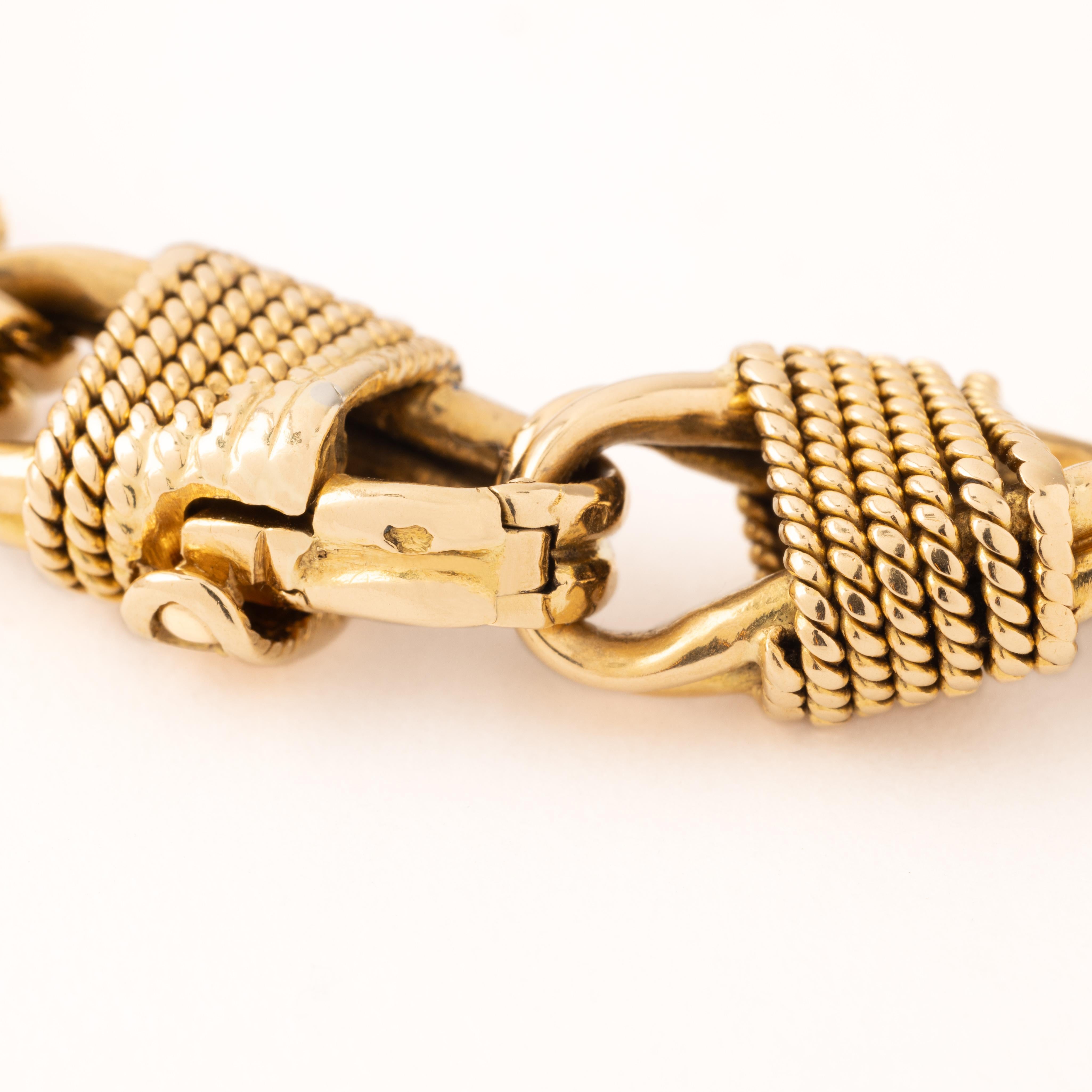 Women's or Men's Vintage Van Cleef & Arpels 18K Yellow Gold Rope Barrel Link Bracelet