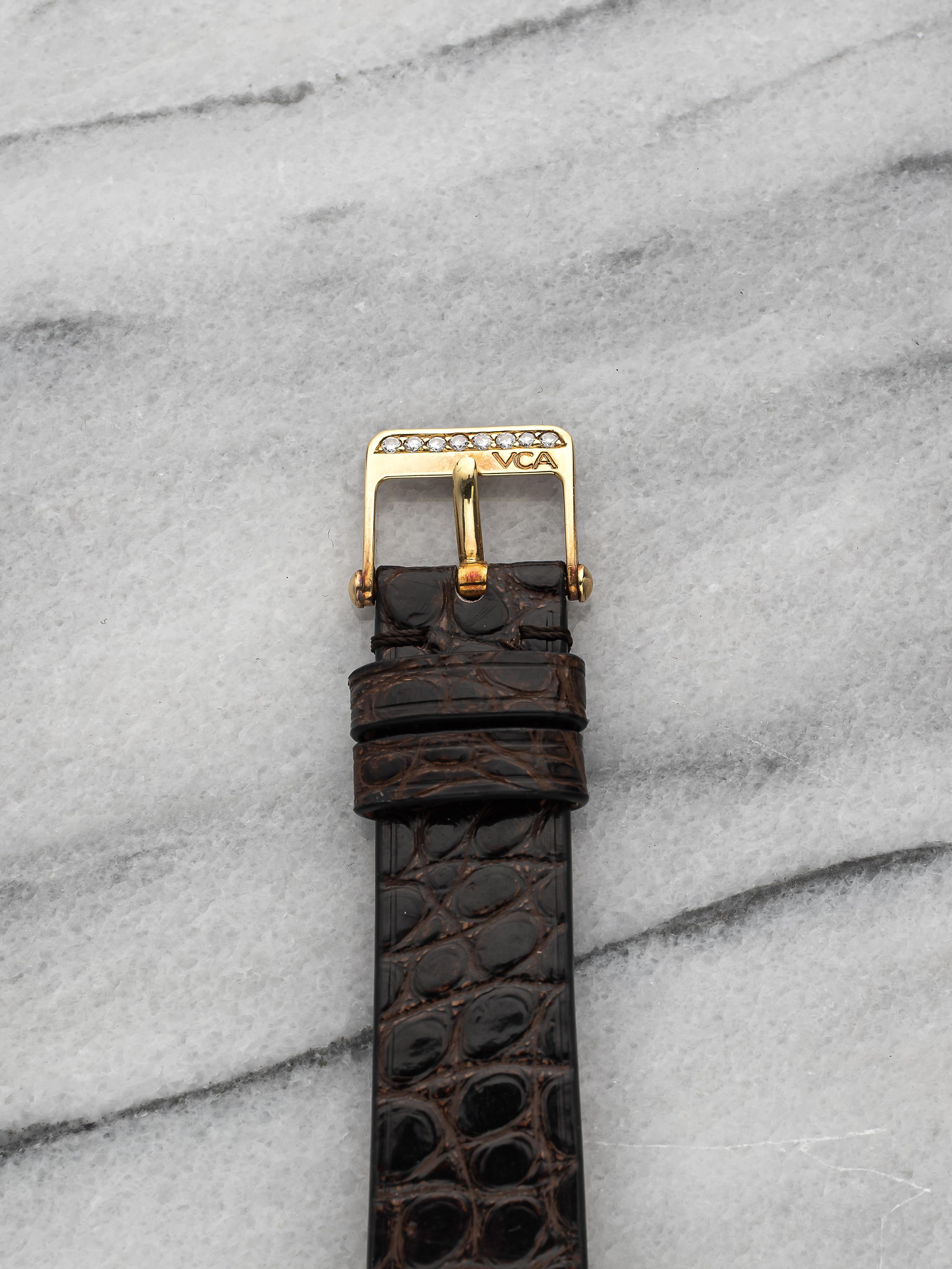 Vintage Van Cleef & Arpels 1980s Manual Wind Champagne Dial 18K Yellow Gold Diam Unisexe en vente