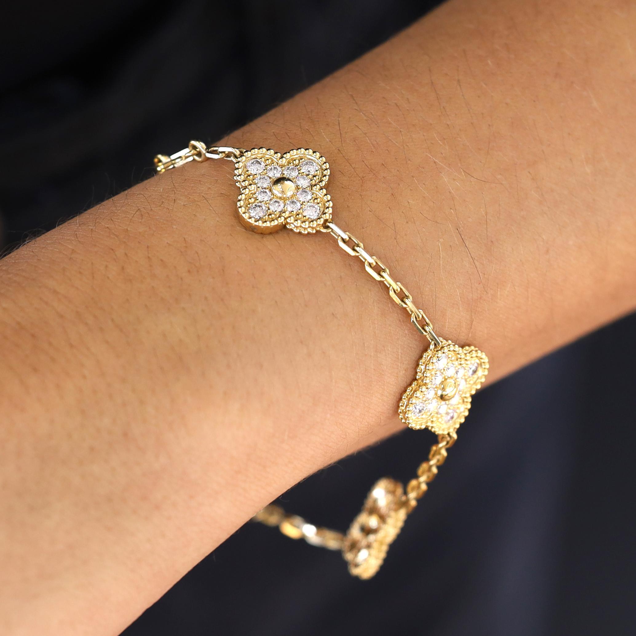 Pulsera Vintage Van Cleef & Arpels Alhambra 5 Motivos Diamante Oro Amarillo 18k Corte brillante en venta