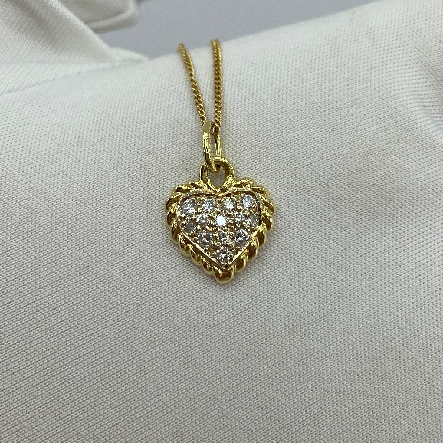 Women's or Men's Vintage Van Cleef & Arpels Alhambra Diamond 18 Karat Gold Heart Pendant Necklace