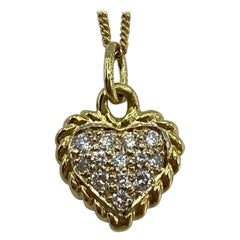 Vintage Van Cleef & Arpels Alhambra Diamond 18 Karat Gold Heart Pendant Necklace