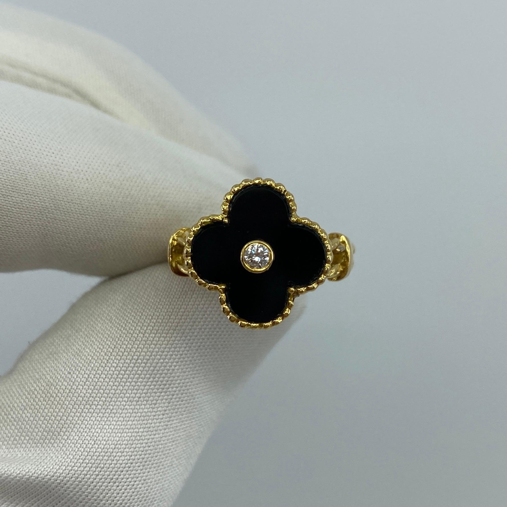 Round Cut Vintage Van Cleef & Arpels Alhambra Onyx & Diamond Flower 18 Karat Gold Ring