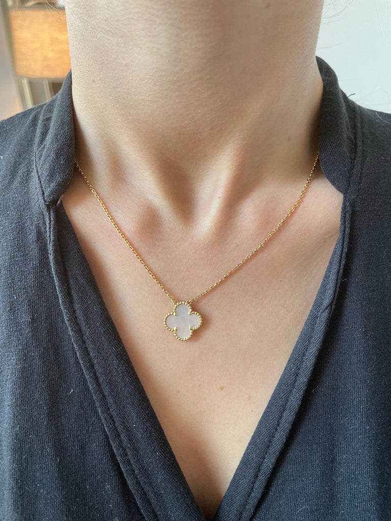 Van cleef mother of pearl necklace 2025