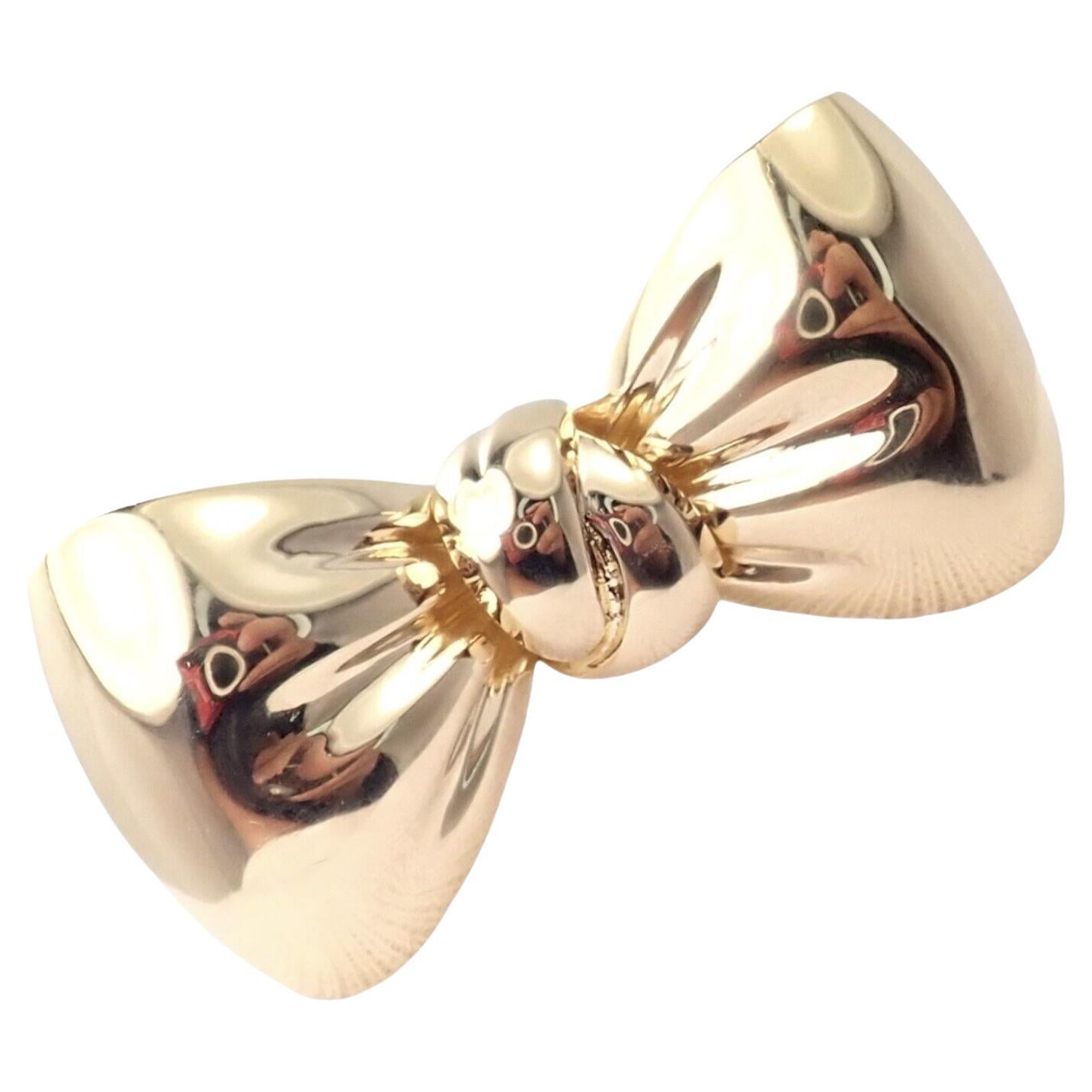 Vintage Van Cleef & Arpels Bow Design Yellow Gold Pin Brooch For Sale