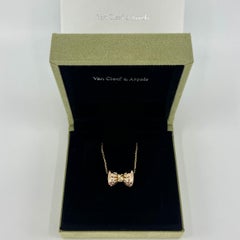 Vintage Van Cleef & Arpels Bow Ribbon 18k Yellow & Rose Gold Pendant Necklace
