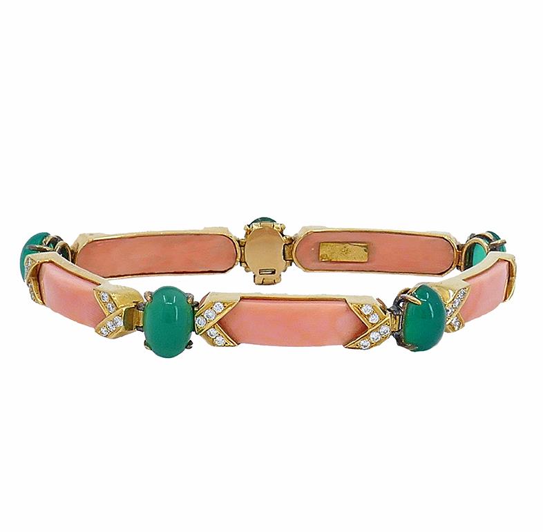 Vintage Van Cleef & Arpels Bracelet Gold Coral Gemstones French Estate Jewelry For Sale 2