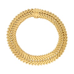 Vintage Van Cleef & Arpels Chevron Bracelet in Yellow Gold