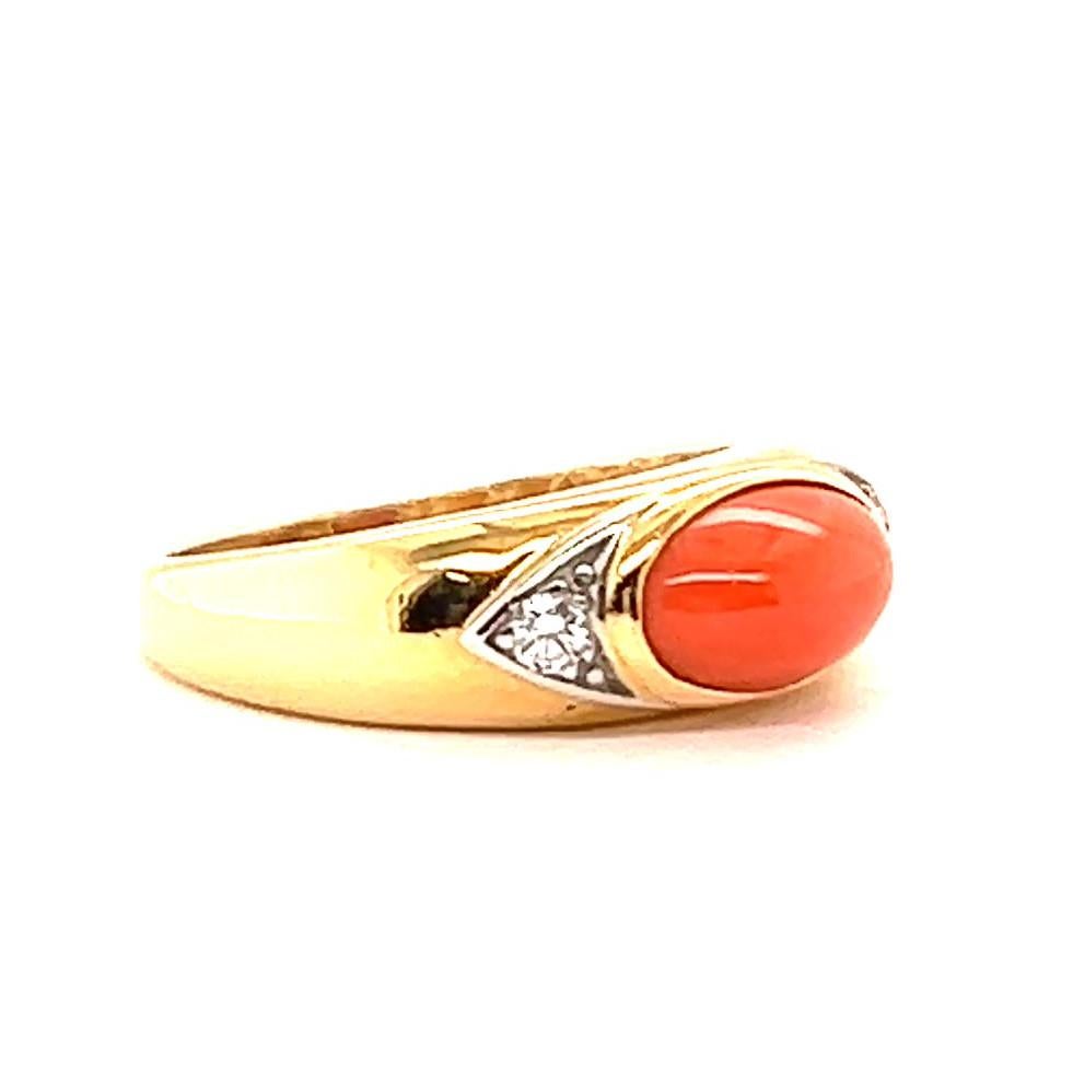 Vintage Van Cleef & Arpels Coral Diamond 18 Karat Gold Ring In Excellent Condition In Beverly Hills, CA