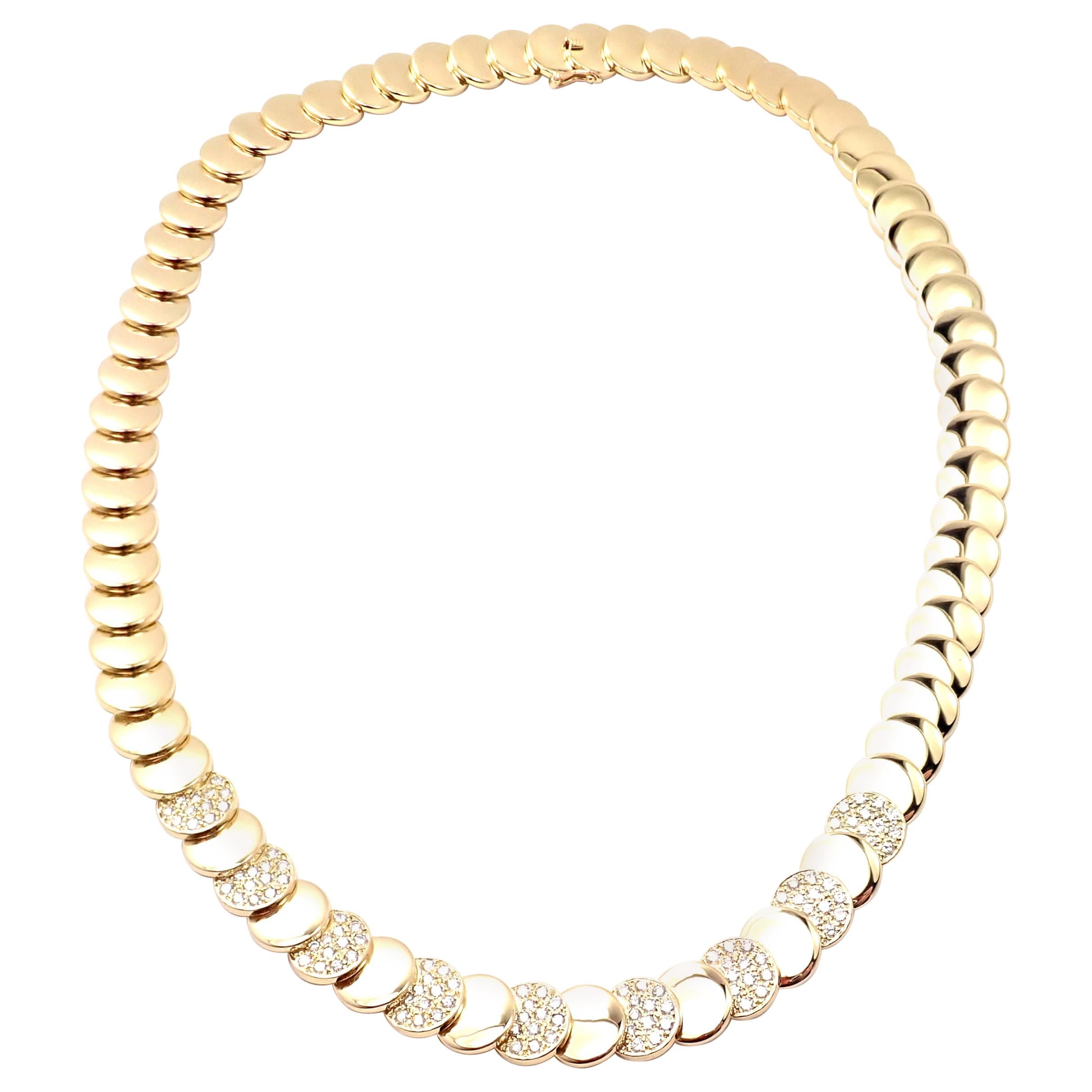 Van Cleef & Arpels Diamant- und Gelbgold-Scheiben-Halskette im Angebot