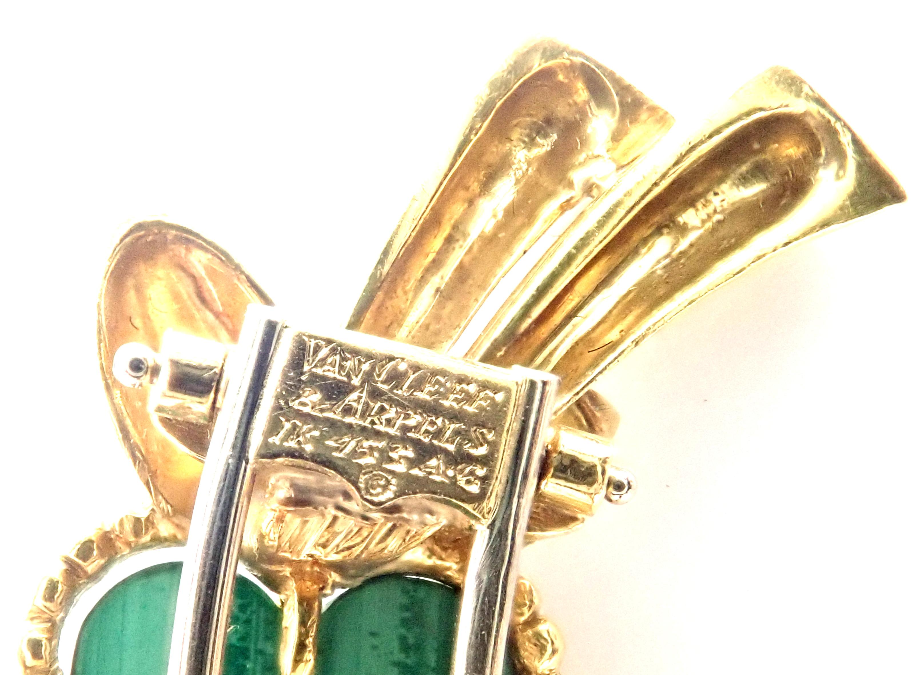Women's or Men's Vintage Van Cleef & Arpels Diamond Malachite Alhambra Yellow Gold Pin Brooch