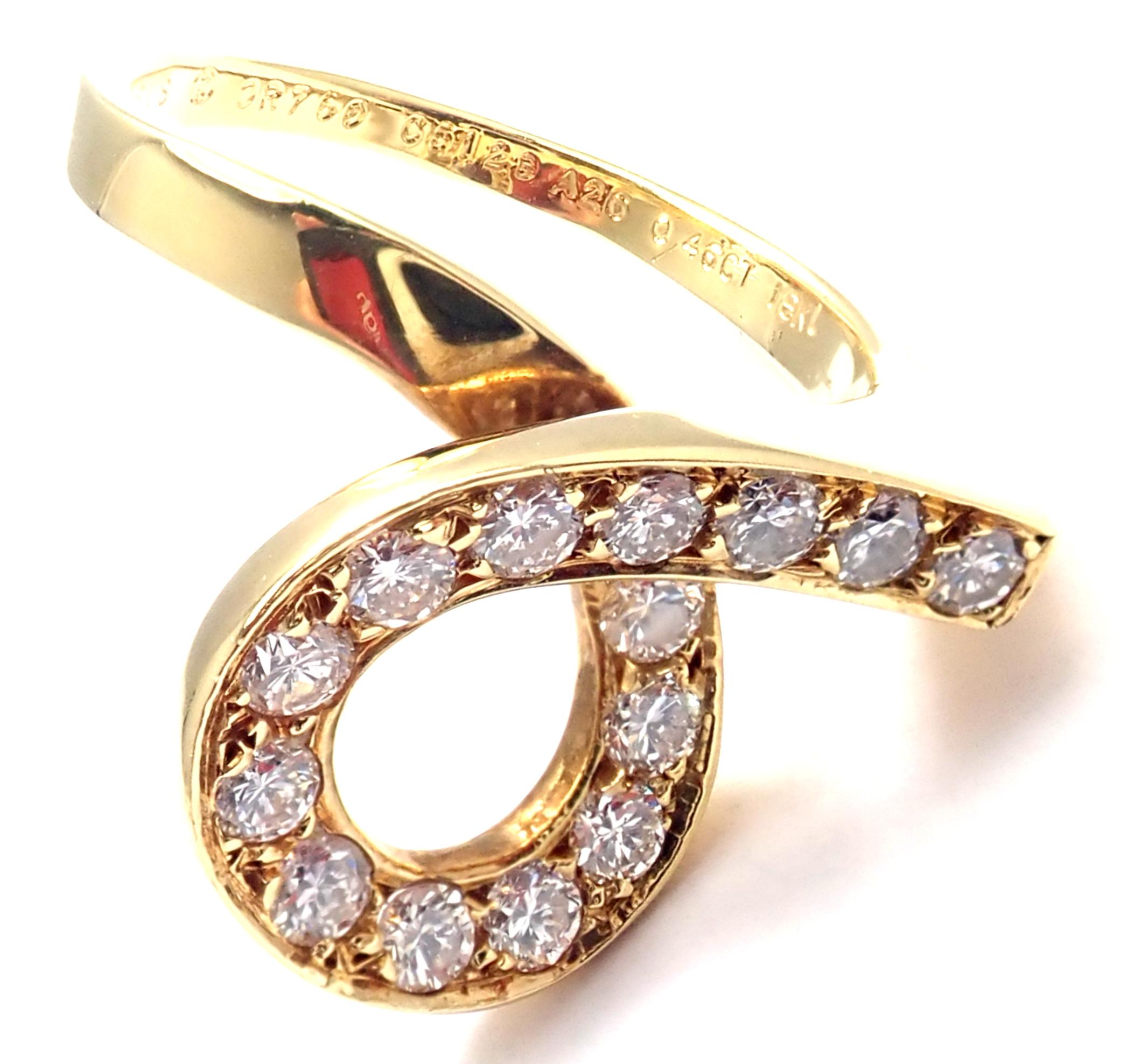 Brilliant Cut Vintage Van Cleef & Arpels Diamond Swirl Yellow Gold Band Ring