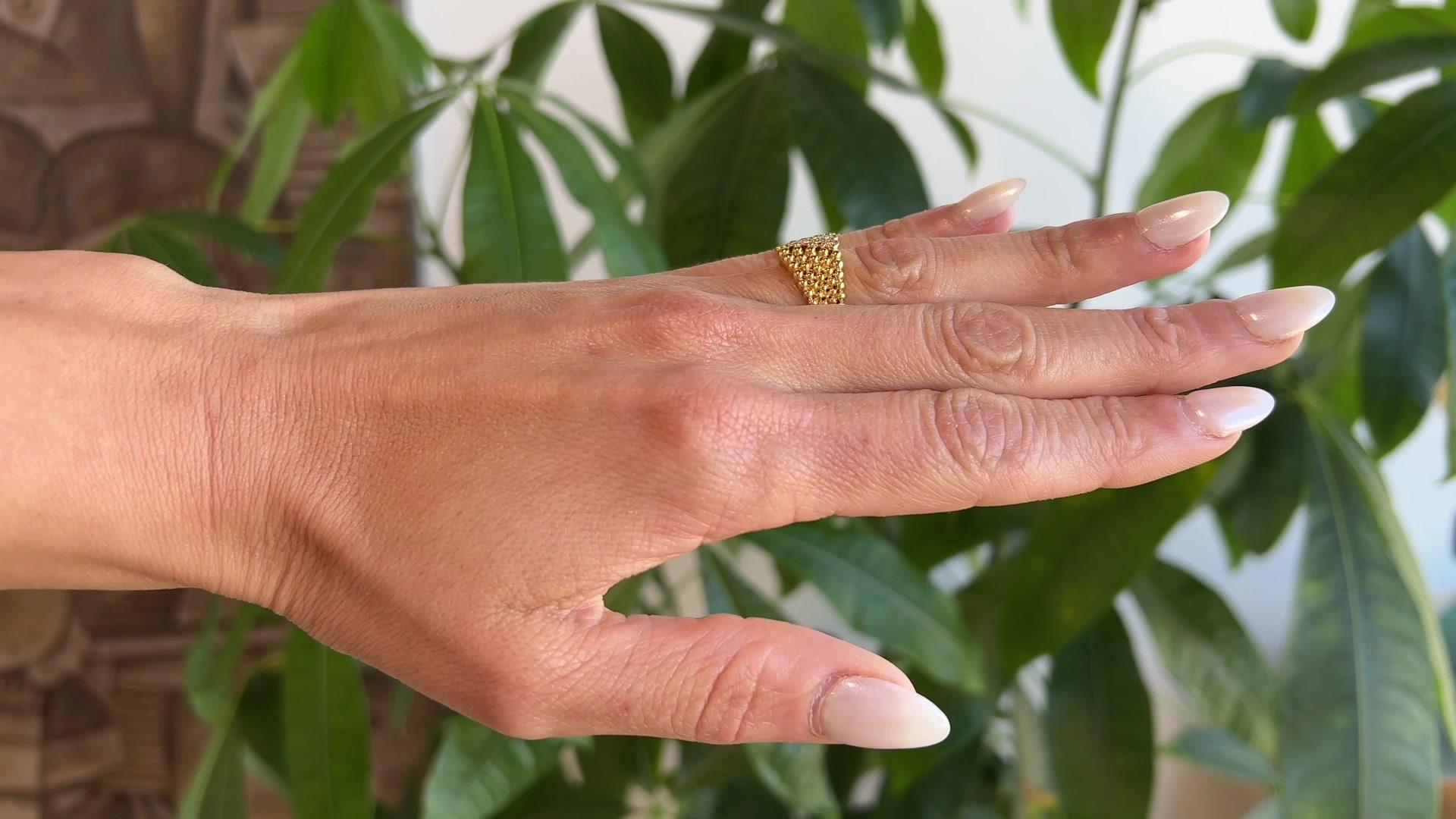 Van Cleef & Arpels Französischer 0,57 Karat Diamant-Ring aus 18 Karat Gelbgold im Zustand „Gut“ in Beverly Hills, CA