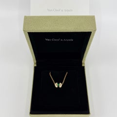 Vintage Van Cleef & Arpels Green Emerald & Diamond Ribbon Bow 18k Gold Necklace