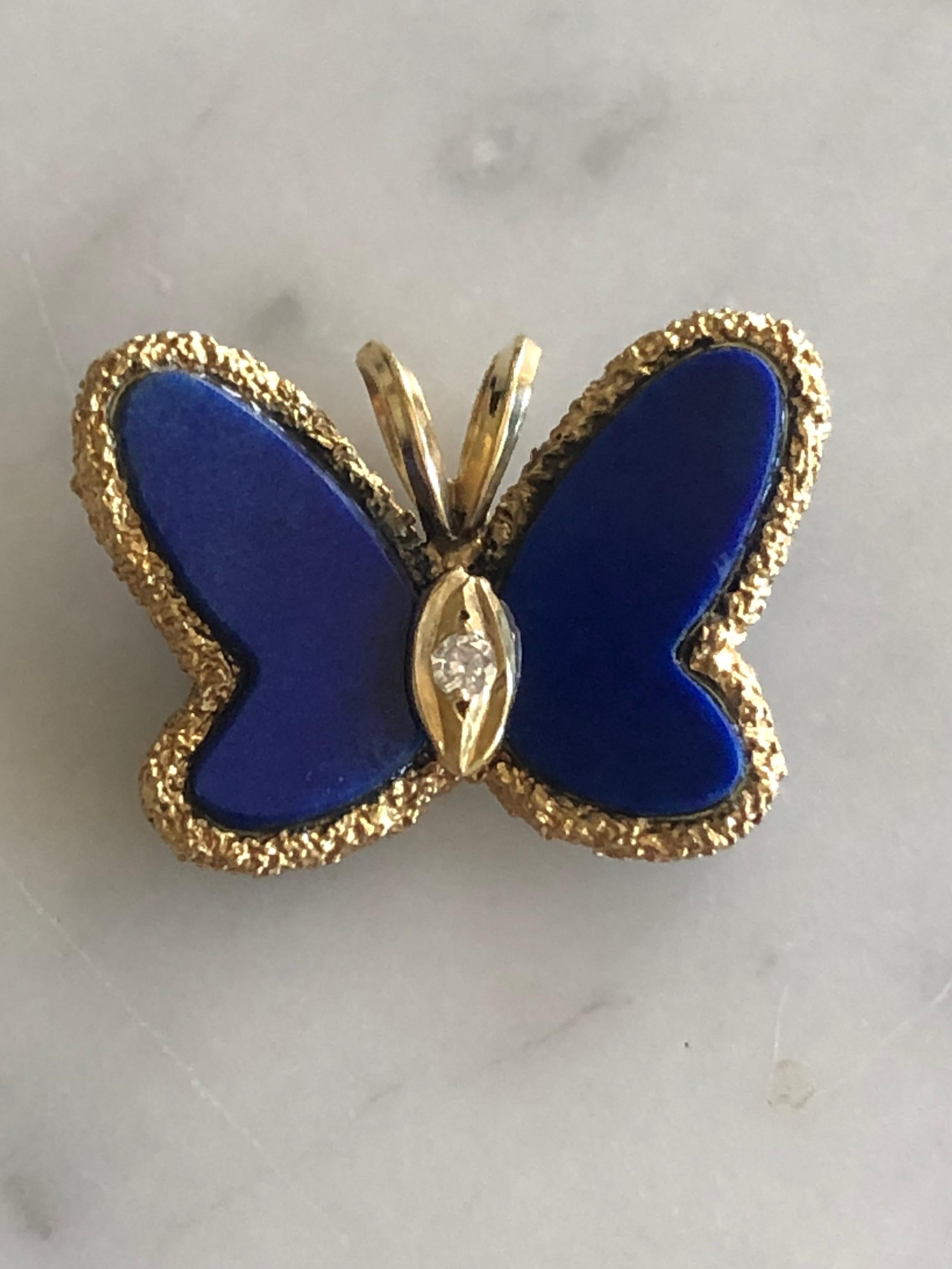 Vintage Van Cleef & Arpels Lapis Lazul Butterfly and Diamond Pendant, 1970s In Good Condition In Southampton, NY