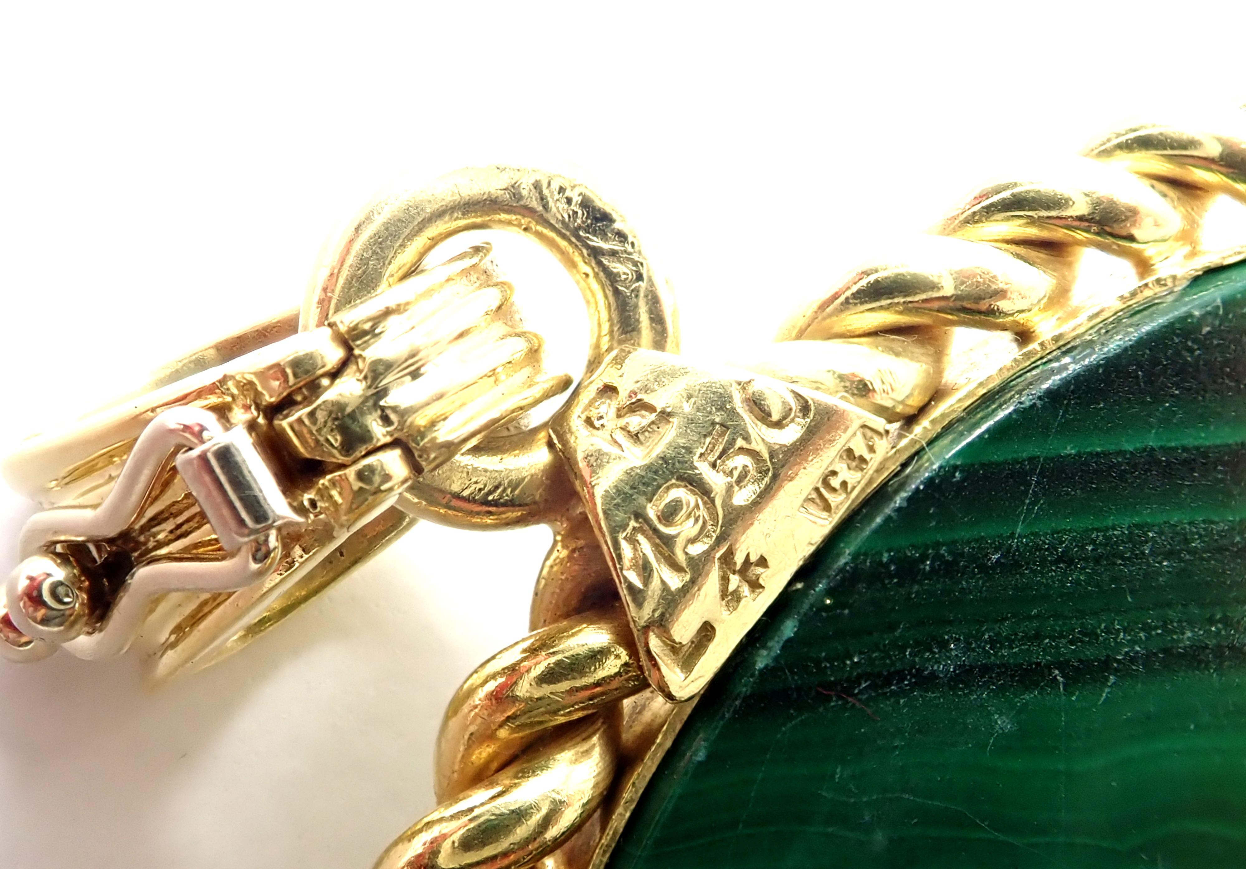 Vintage Van Cleef & Arpels Malachite Diamond Zodiac Yellow Gold Large Pendant In Excellent Condition In Holland, PA