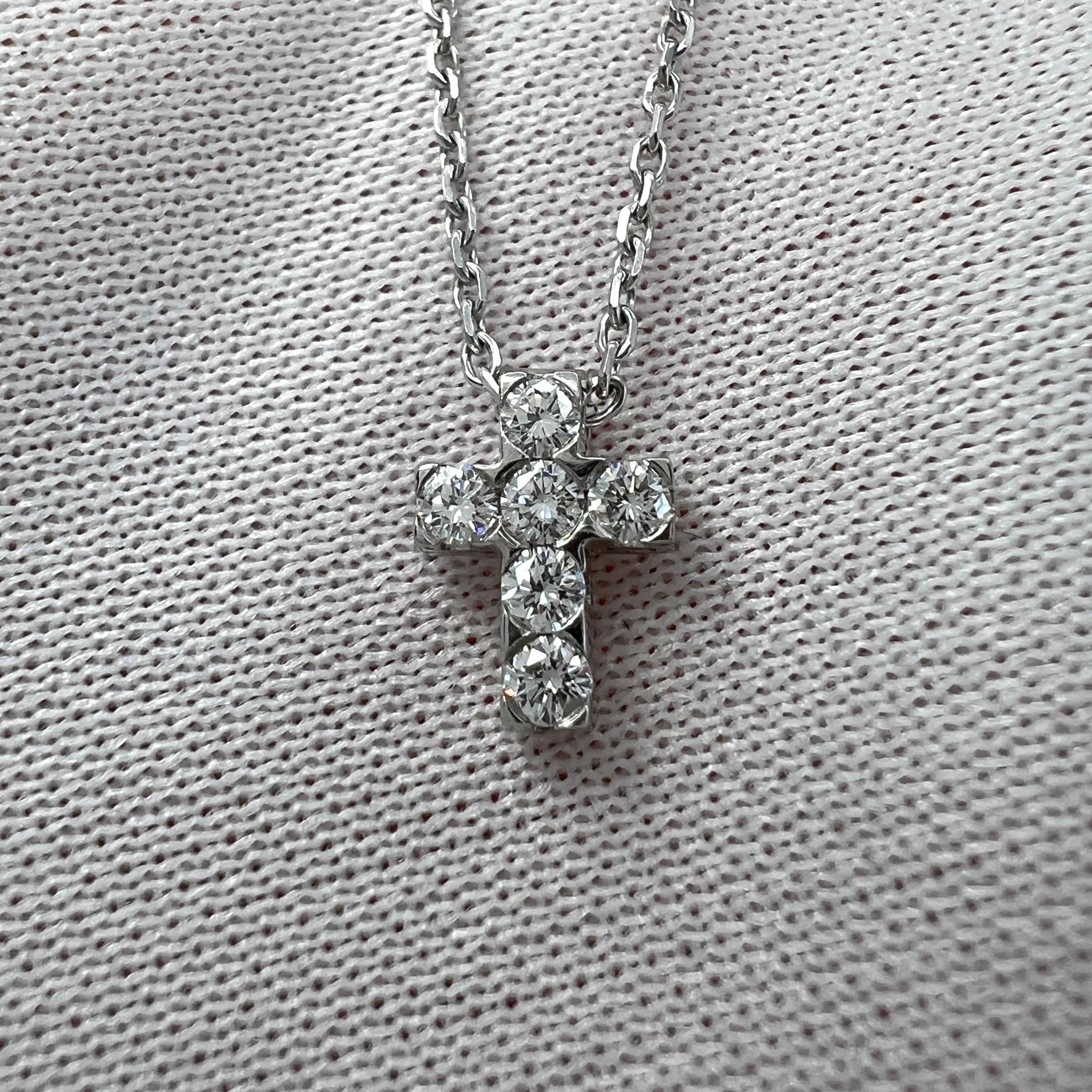 Women's or Men's Vintage Van Cleef & Arpels Mini Cross Diamond 18k White Gold Pendant Necklace