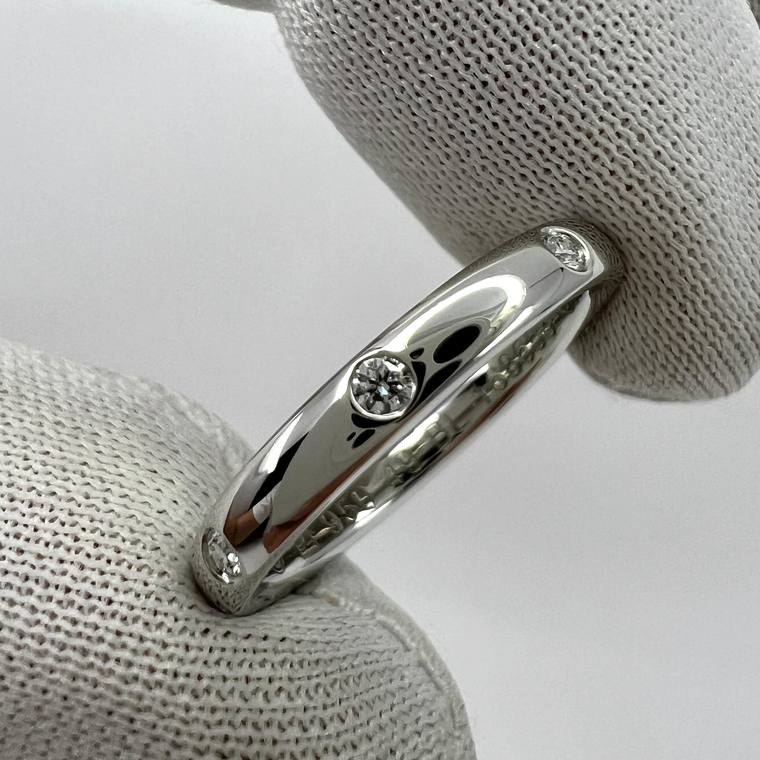 Vintage Van Cleef & Arpels Natural Diamond Platinum Band Etoile Ring 5.25 EU50 In Excellent Condition For Sale In Birmingham, GB