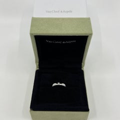 Van Cleef & Arpels NY Bague solitaire vintage en platine avec diamants naturels 49