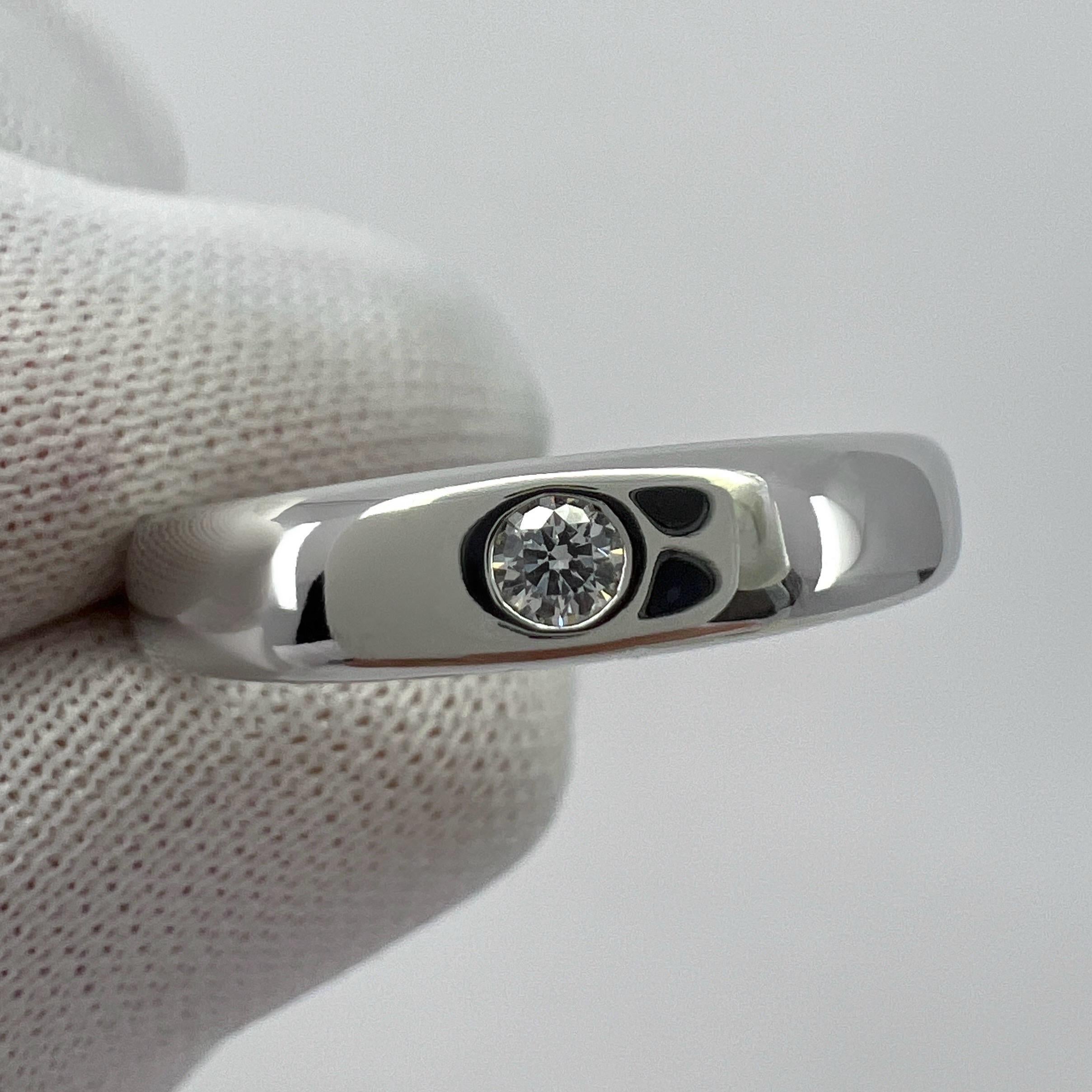 Round Cut Vintage Van Cleef & Arpels NY Natural Diamond Platinum Solitaire Band Ring 49 For Sale