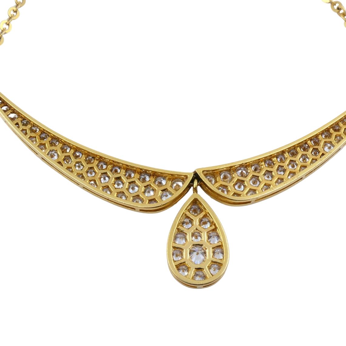 Vintage Van Cleef & Arpels Collana con diamanti Pirouette in oro 18k in vendita 4