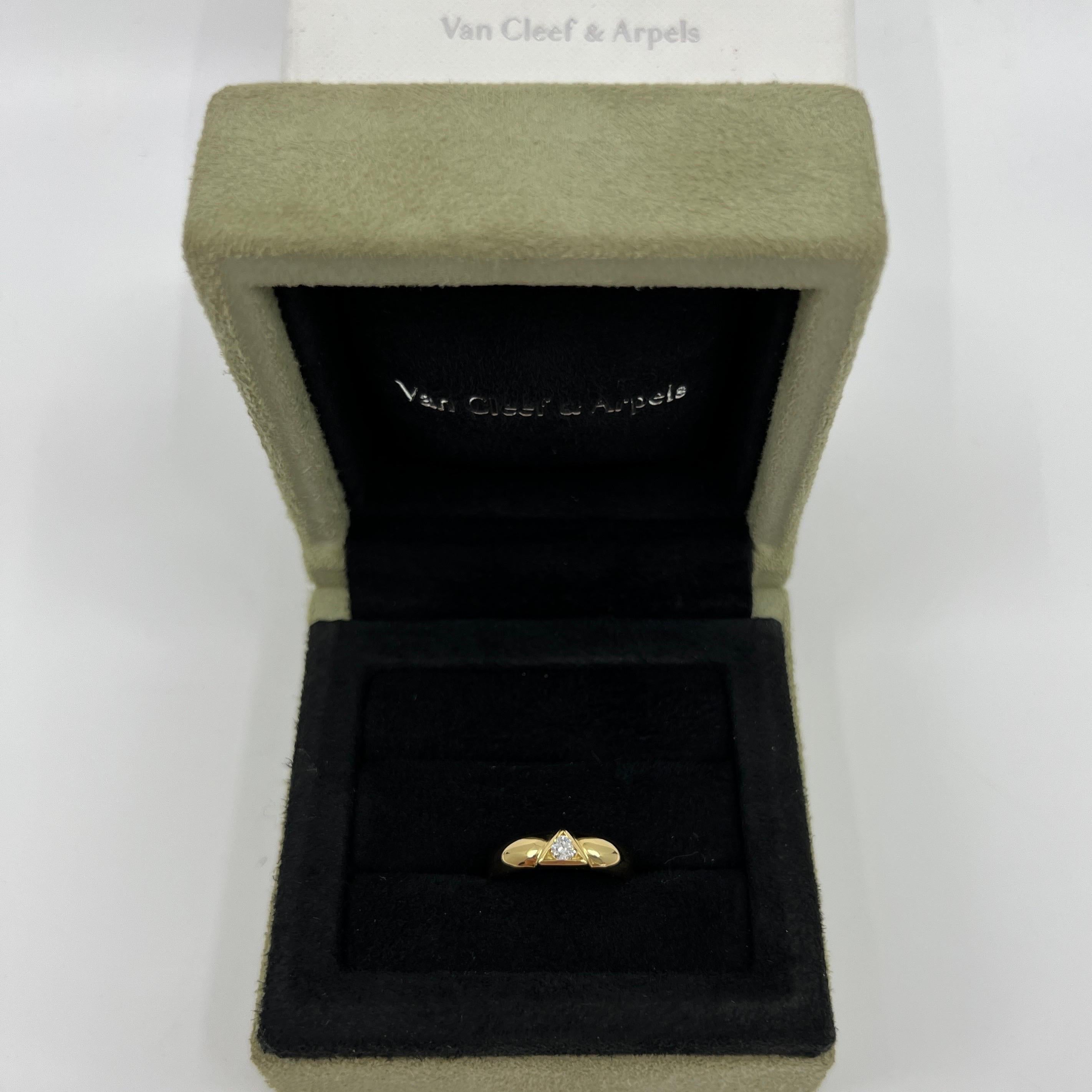 Seltener Diamant-Dreieck-Motiv-Ring aus 18 Karat Gelbgold von Van Cleef & Arpels 3