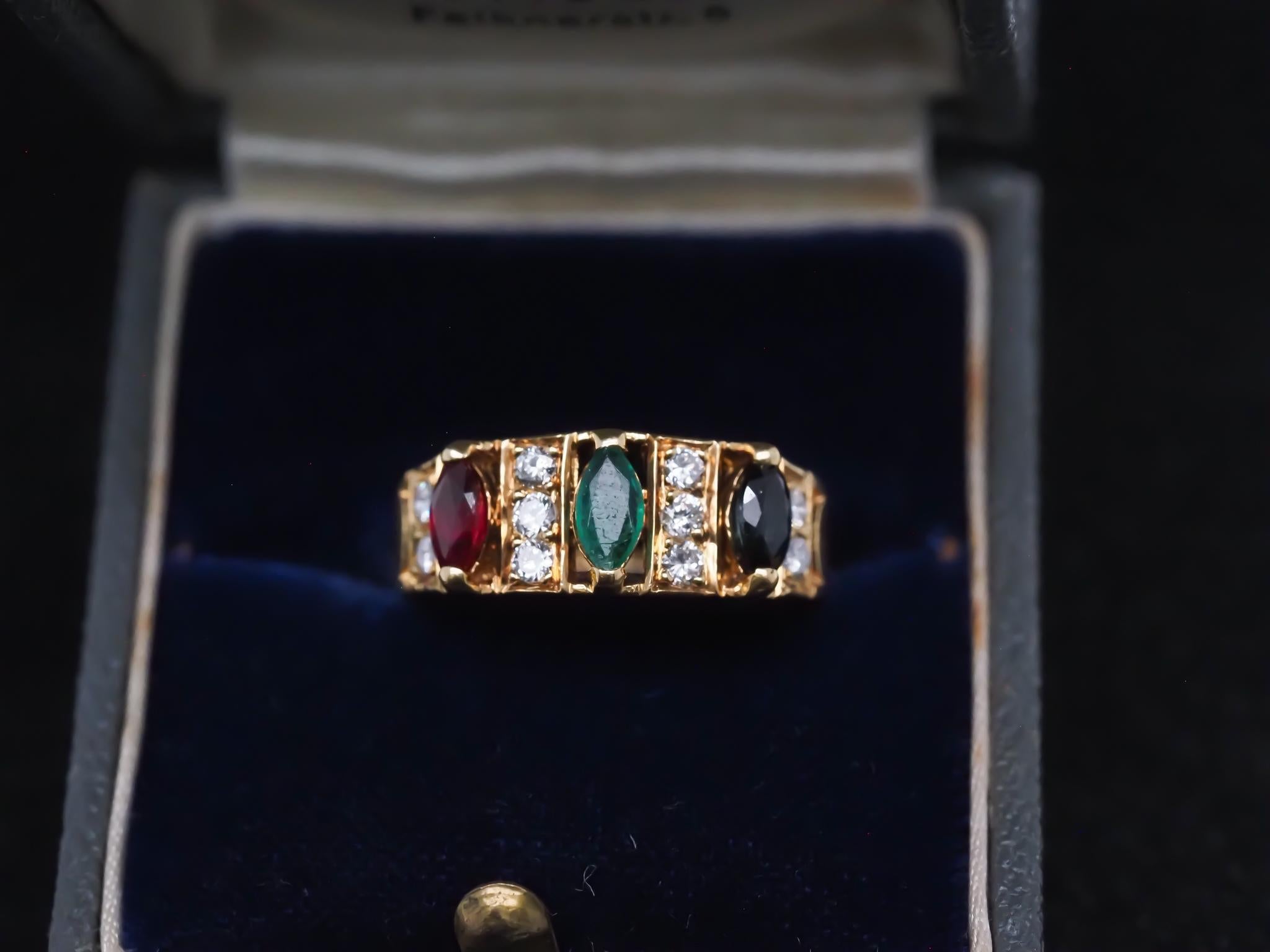 Vintage Van Cleef & Arpels Ruby Sapphire Emerald & Diamond Ring

Year: 1970s

Item Details:
Ring Size: 4.5 (Sizable)
Metal Type: 18K Yellow Gold [Hallmarked, and Tested]
Weight: 5.1 grams

Marks: French import mark on the outer shank, inner shank