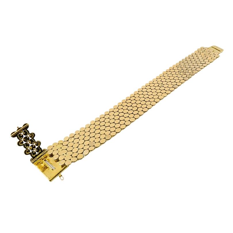Van Cleef & Arpels Bracelet vintage à motif d'écailles en or 18 carats en vente 3