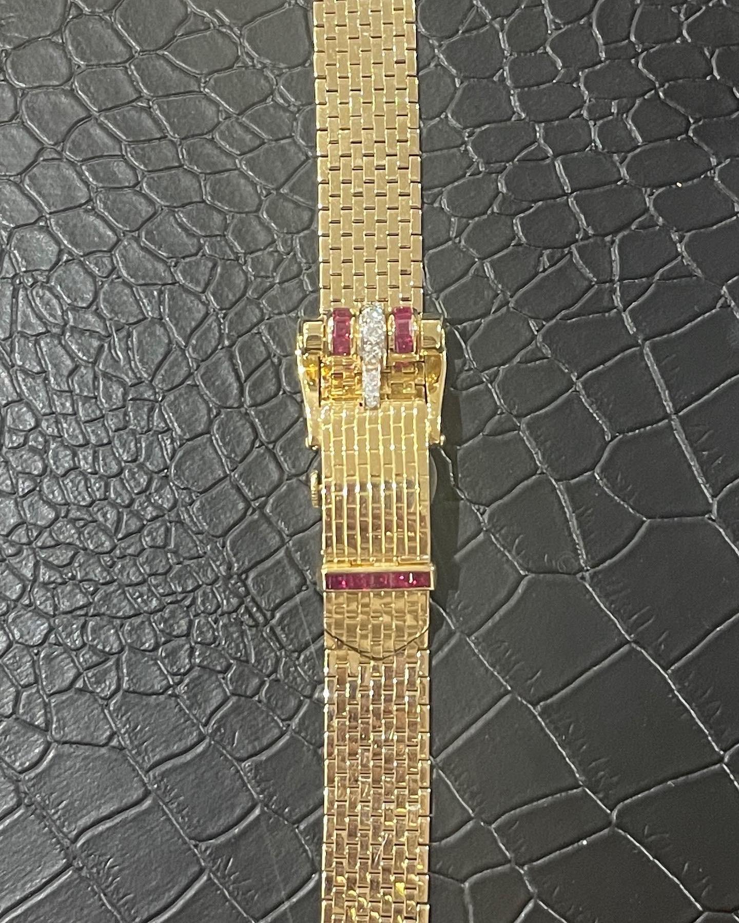 Extremely rare vintage Van Cleef & Arpels Secret watch from the 1940's. The epitome of class and elegance is how to describe this watch. Before there were Iphones it was considered rude to look at your watch, therefore the invention of the secret so