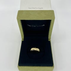 Vintage Van Cleef & Arpels Star Set Diamond 18k Yellow Gold Starburst Dome Ring