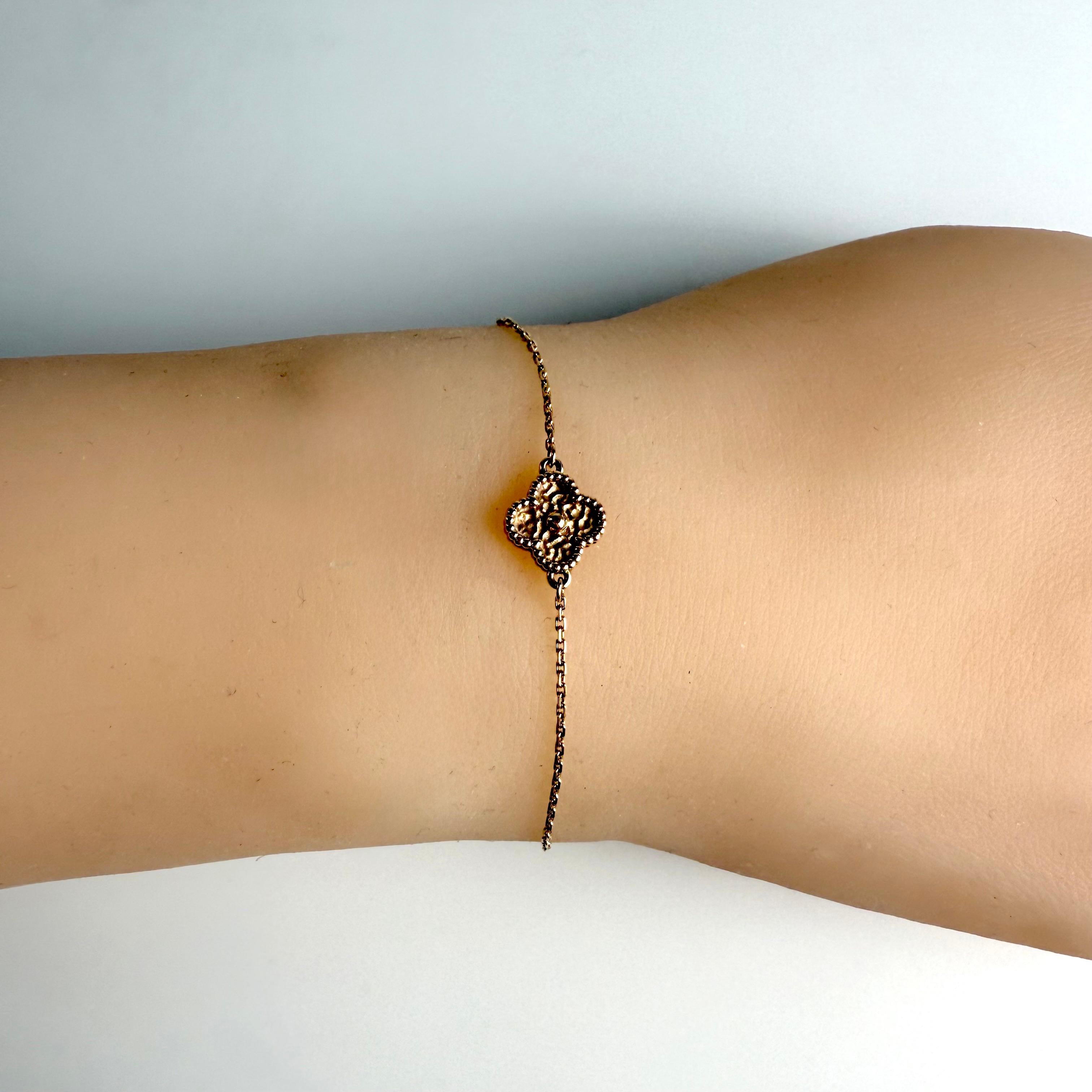 Vintage Van Cleef & Arpels Sweet Alhambra 18K Rose Gold Bracelet For Sale 3
