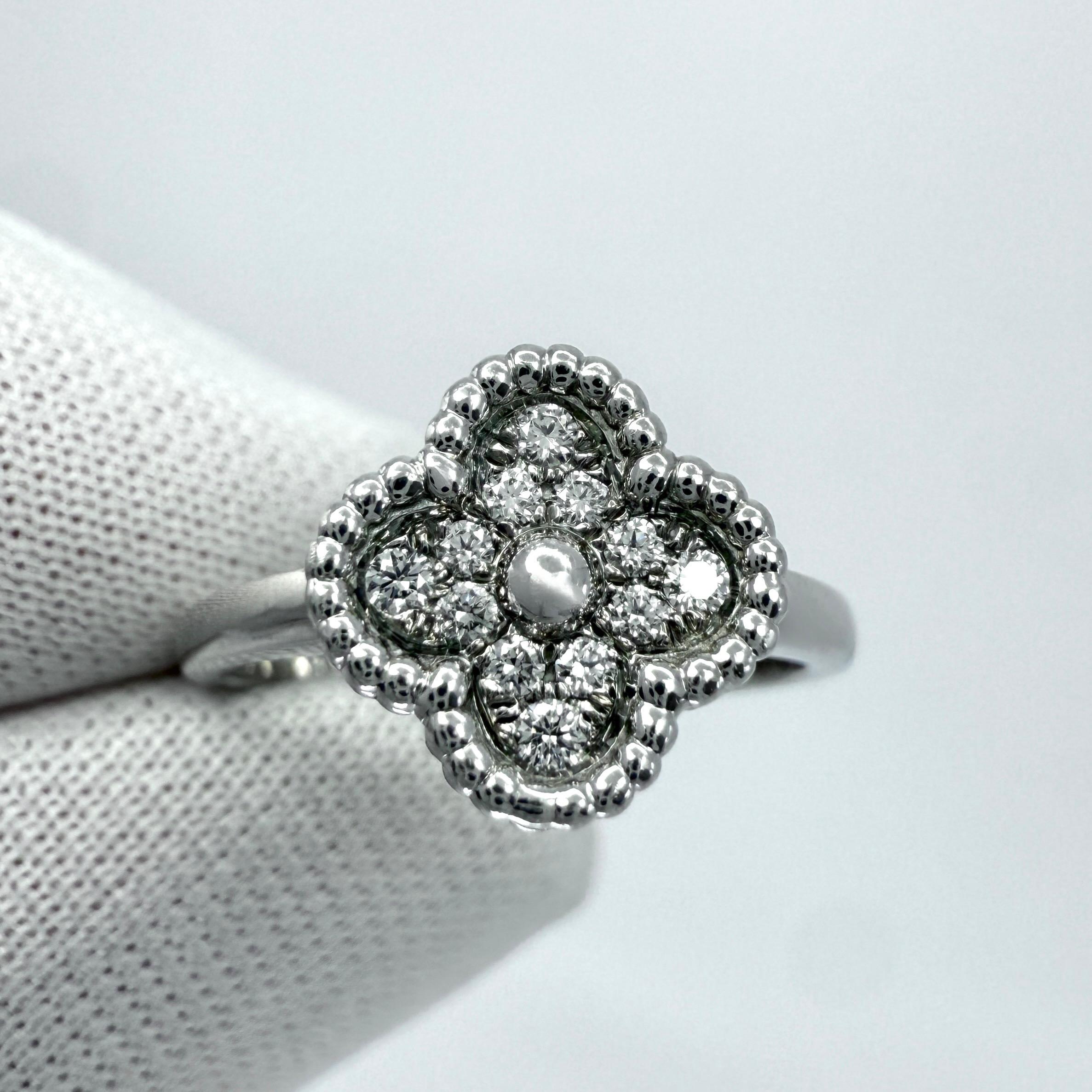 Vintage By Van Cleef & Arpels Sweet Alhambra Diamant 18k Weißgold Ring zertifiziert (Rundschliff) im Angebot