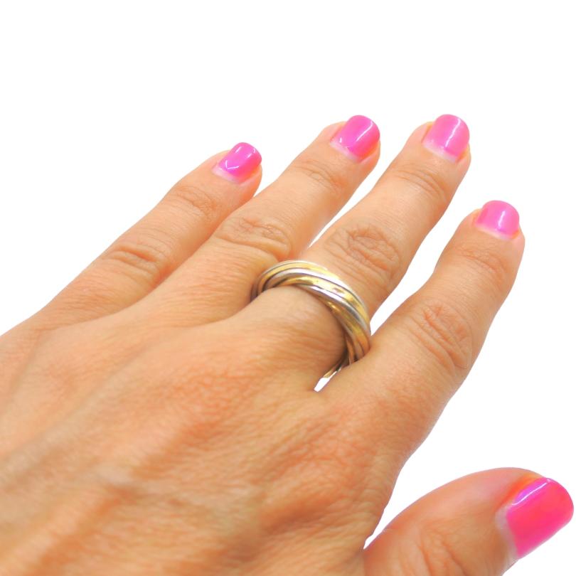 Vintage Van Cleef & Arpels Two-Tone Gold Ring In Fair Condition In Beverly Hills, CA