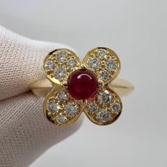 Vintage Van Cleef & Arpels Vivid Red Ruby & Diamond Trefle Alhambra Flower Ring
