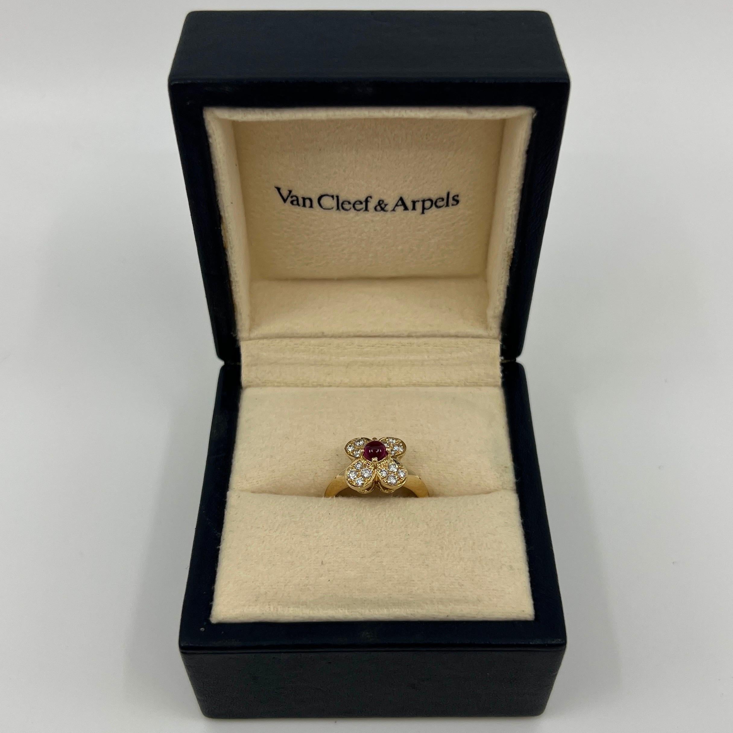 Round Cut Vintage Van Cleef & Arpels Vivid Red Ruby & Diamond Trefle Alhambra Flower Ring