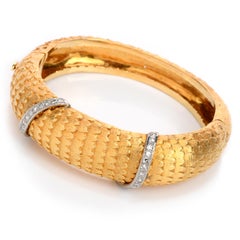 Vintage Van Gogh Diamond 18 Karat Gold Feather Motif Bangle Bracelet